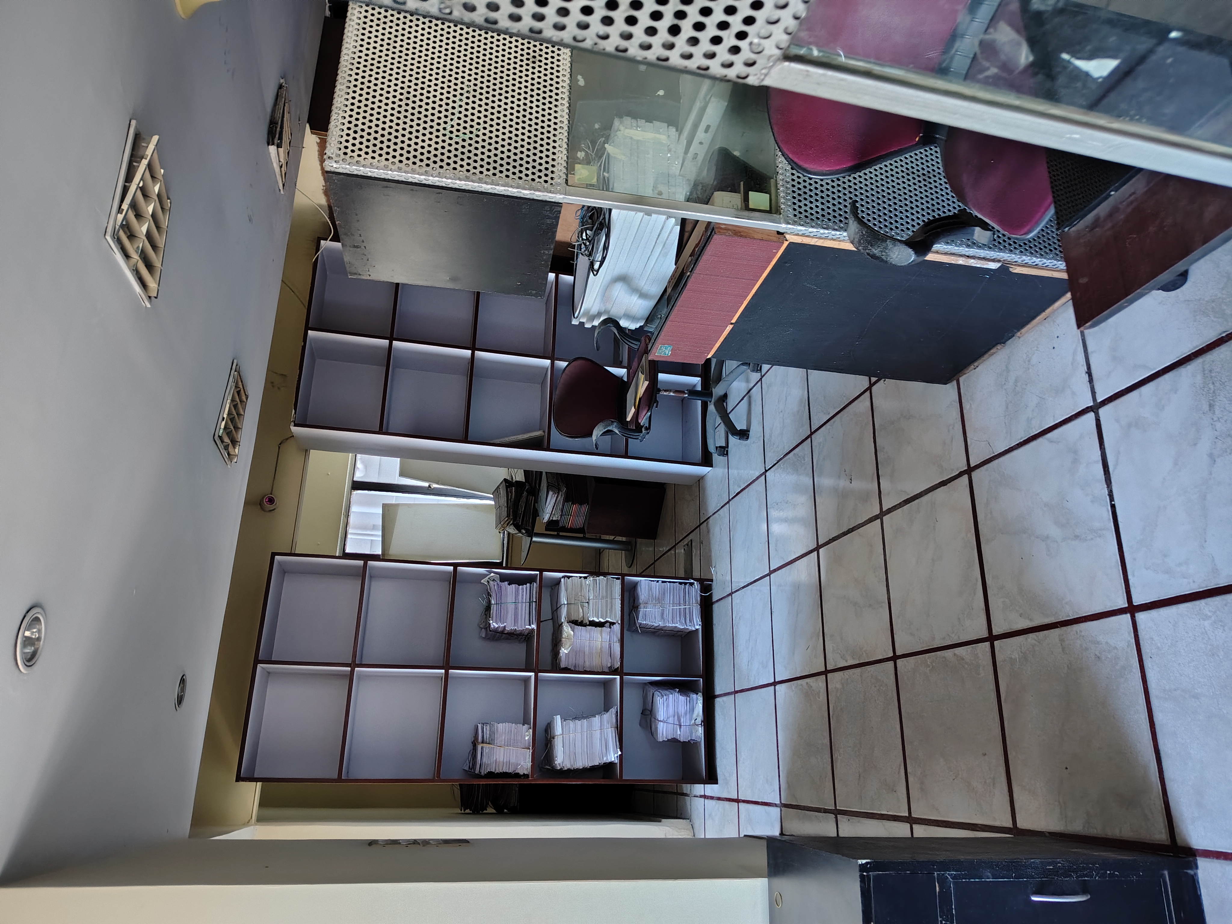 1352 square feet Office for sale in NEAR LA MARTINIERE SCHOOL  FOR GIRLS Kolkata — photo 4