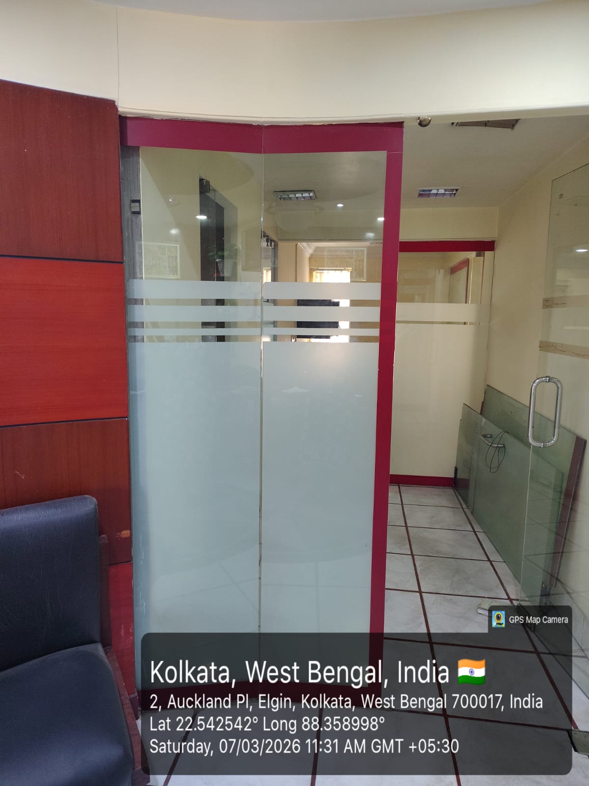 1352 square feet Office for sale in NEAR LA MARTINIERE SCHOOL  FOR GIRLS Kolkata — photo 7