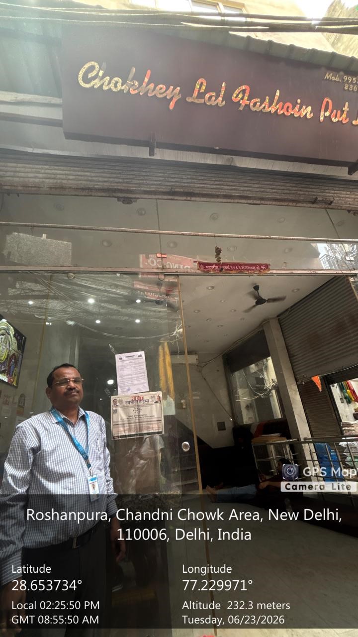 50 square yard Shops for sale in New Delhi — photo 1
