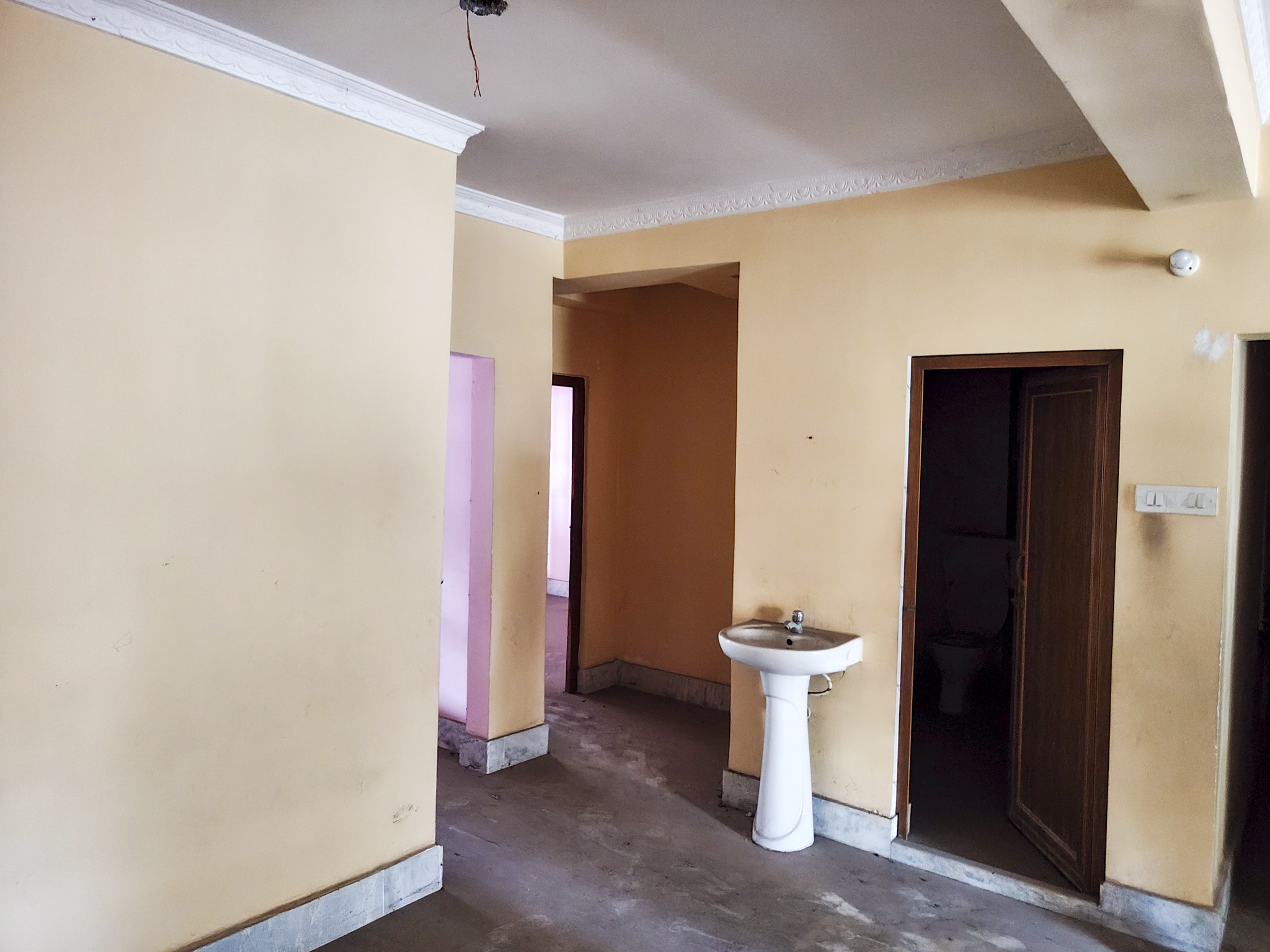 910 square feet Flat for sale in BONHOOGLY Kolkata — photo 22
