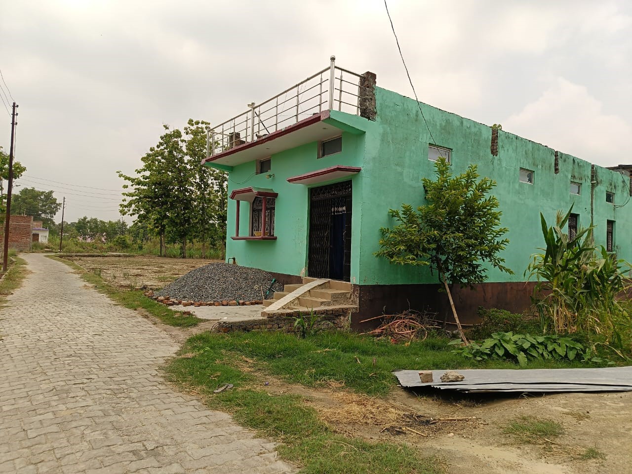Individual House for sale in Captainganj Kaptanganj — photo 1