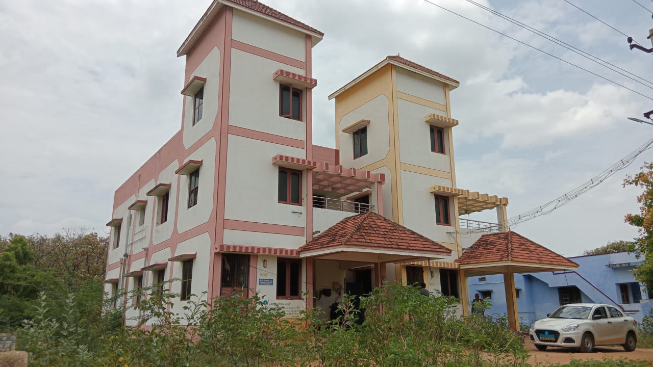 2100 square feet Individual House for sale in VEMU, KALLIDAIKURICHI, Tirunelveli Dist Ambasamudram — photo 2