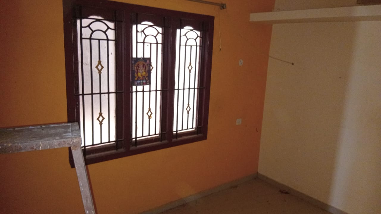 2100 square feet Individual House for sale in VEMU, KALLIDAIKURICHI, Tirunelveli Dist Ambasamudram — photo 9