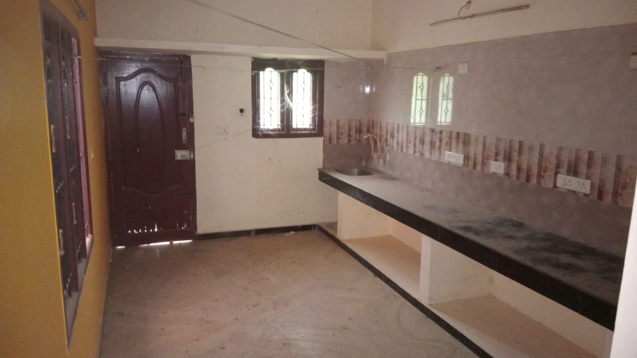 2100 square feet Individual House for sale in VEMU, KALLIDAIKURICHI, Tirunelveli Dist Ambasamudram — photo 18