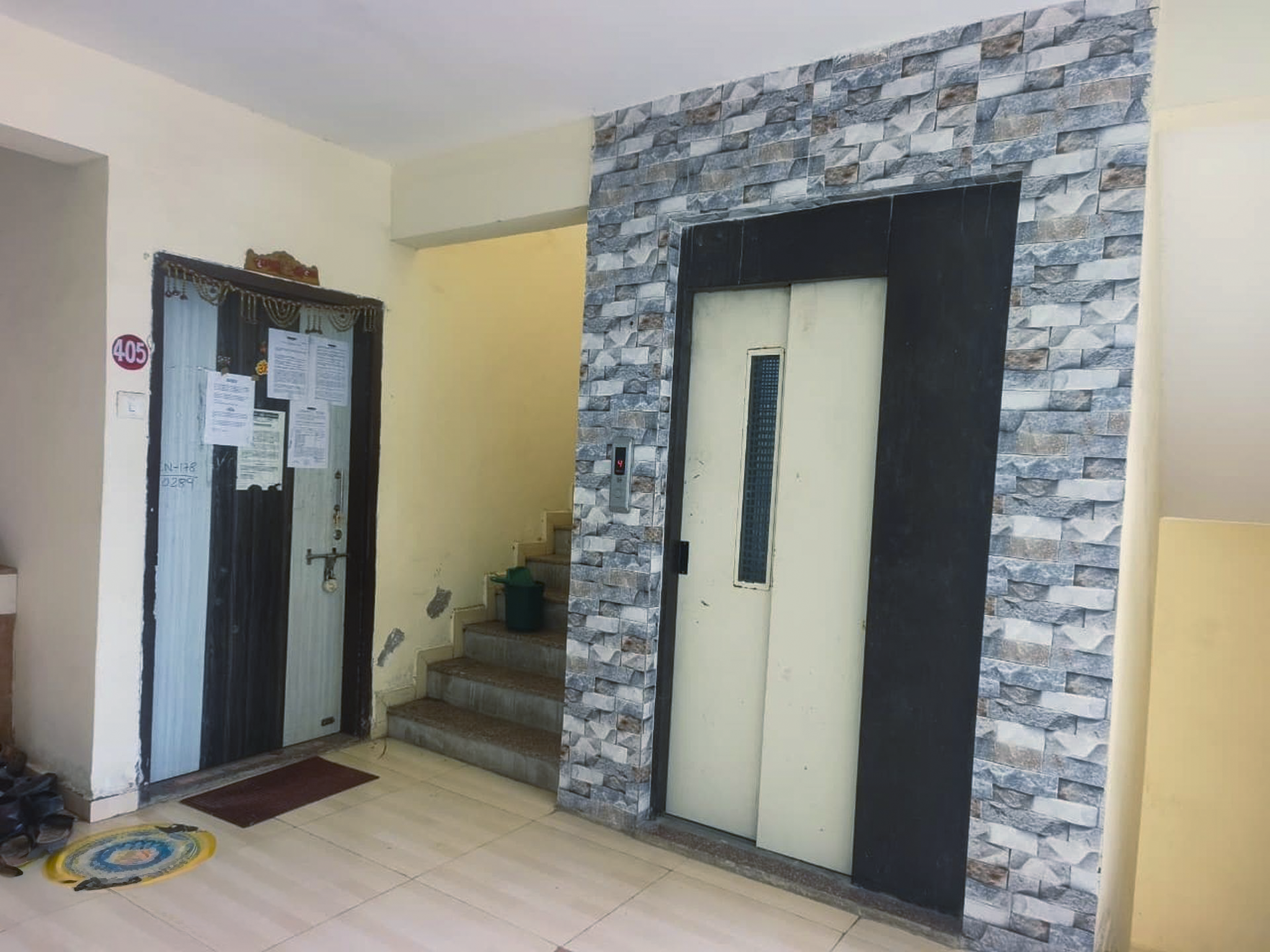 Flat for sale in Valsad — photo 1