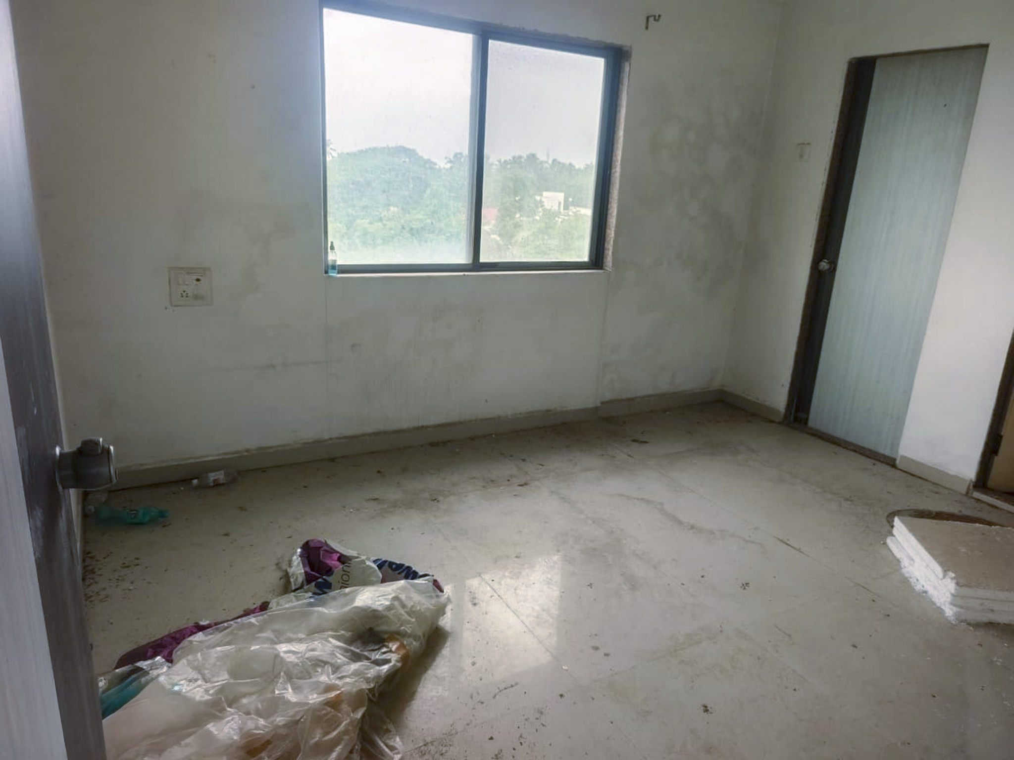 Flat for sale in Valsad — photo 4