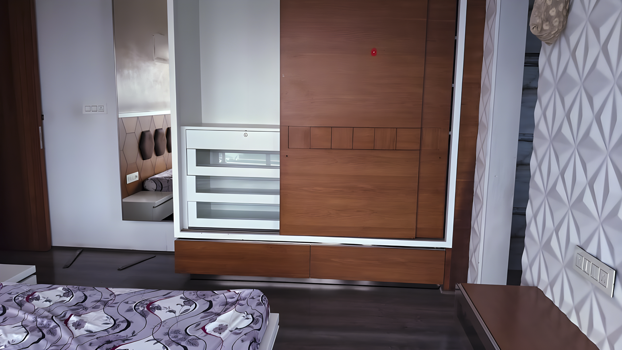 139.45 square meter Flat for sale in Surat — photo 1
