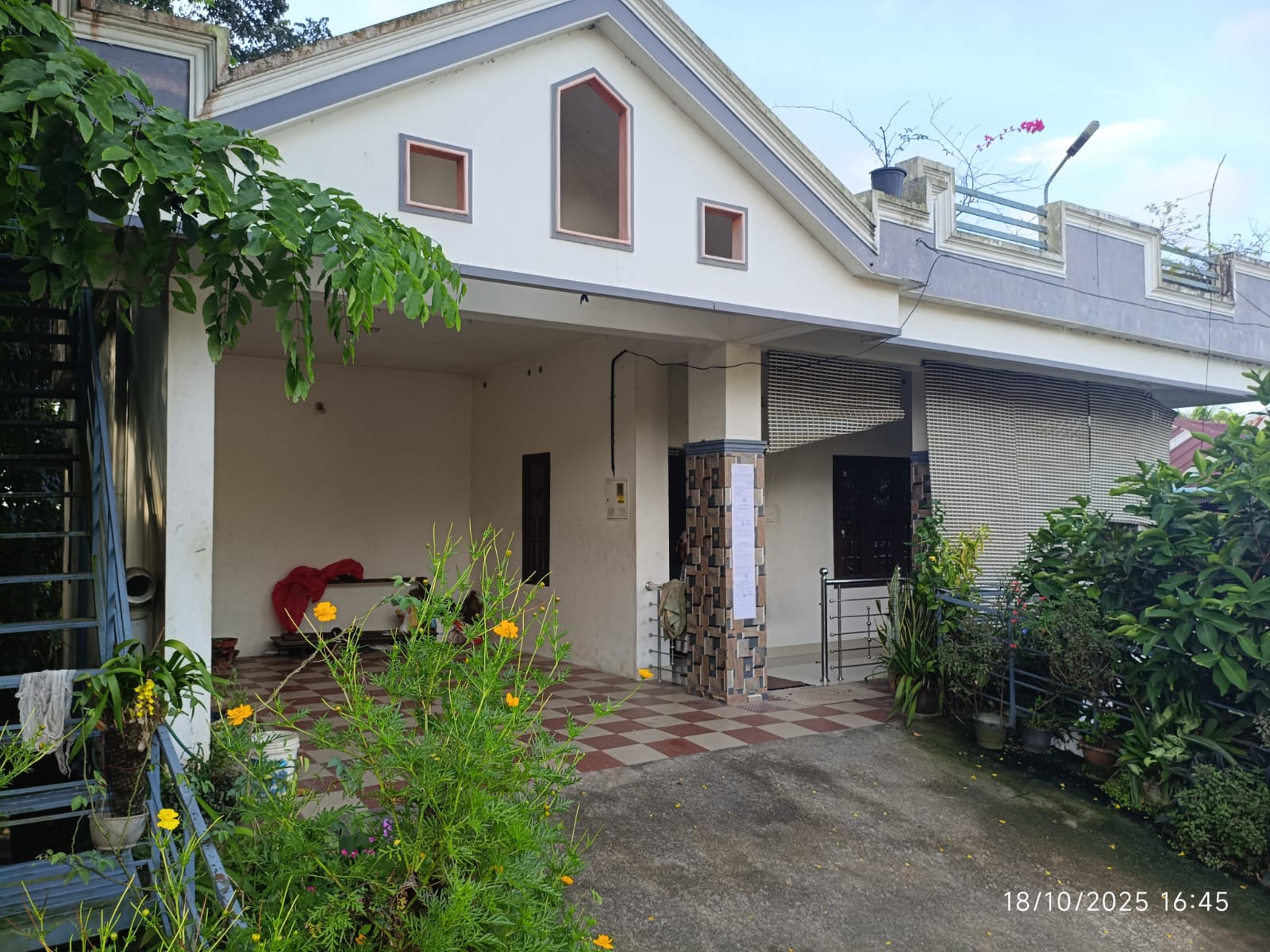 84.27 square meter Individual House for sale in No.78/9-2-1 in Block No.-30 Meenad village, Kollam Taluk Adichanalloor