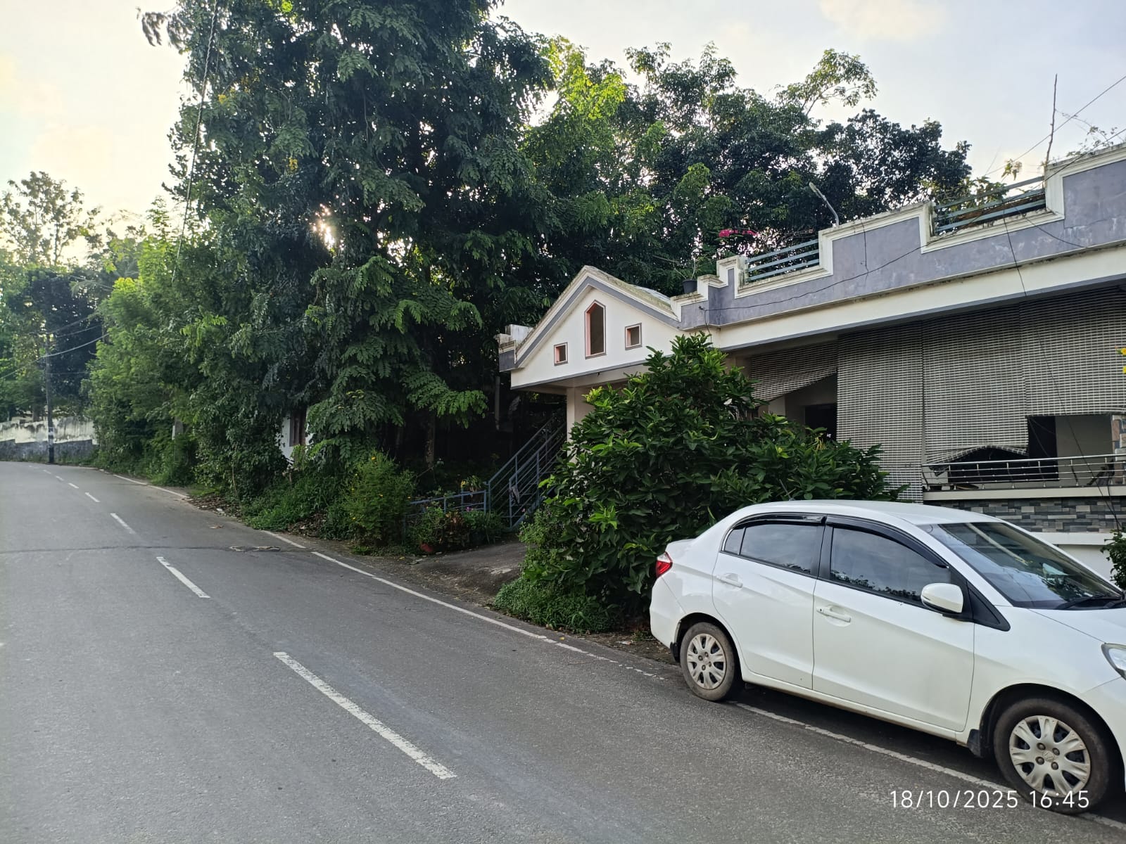 84.27 square meter Individual House for sale in No.78/9-2-1 in Block No.-30 Meenad village, Kollam Taluk Adichanalloor — photo 2