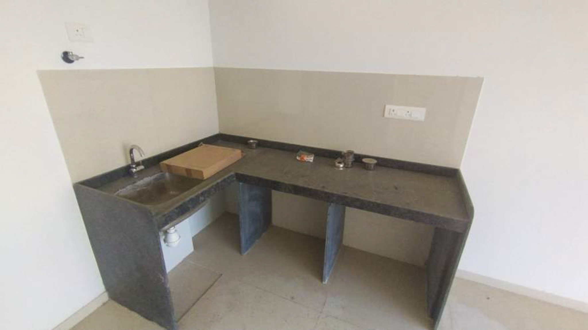 333 square feet Flat for sale in Kalyan Kalyan — photo 6