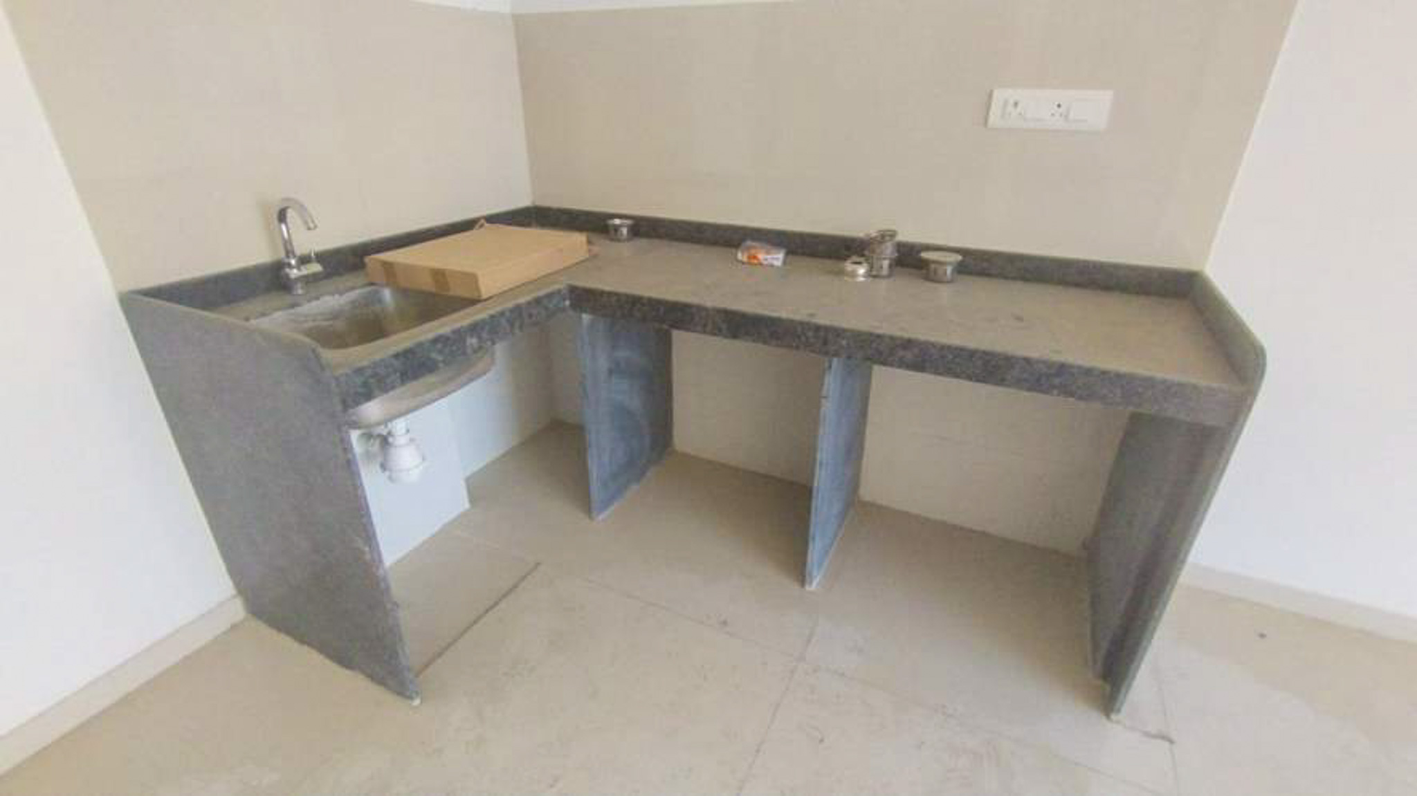 333 square feet Flat for sale in Kalyan Kalyan — photo 7