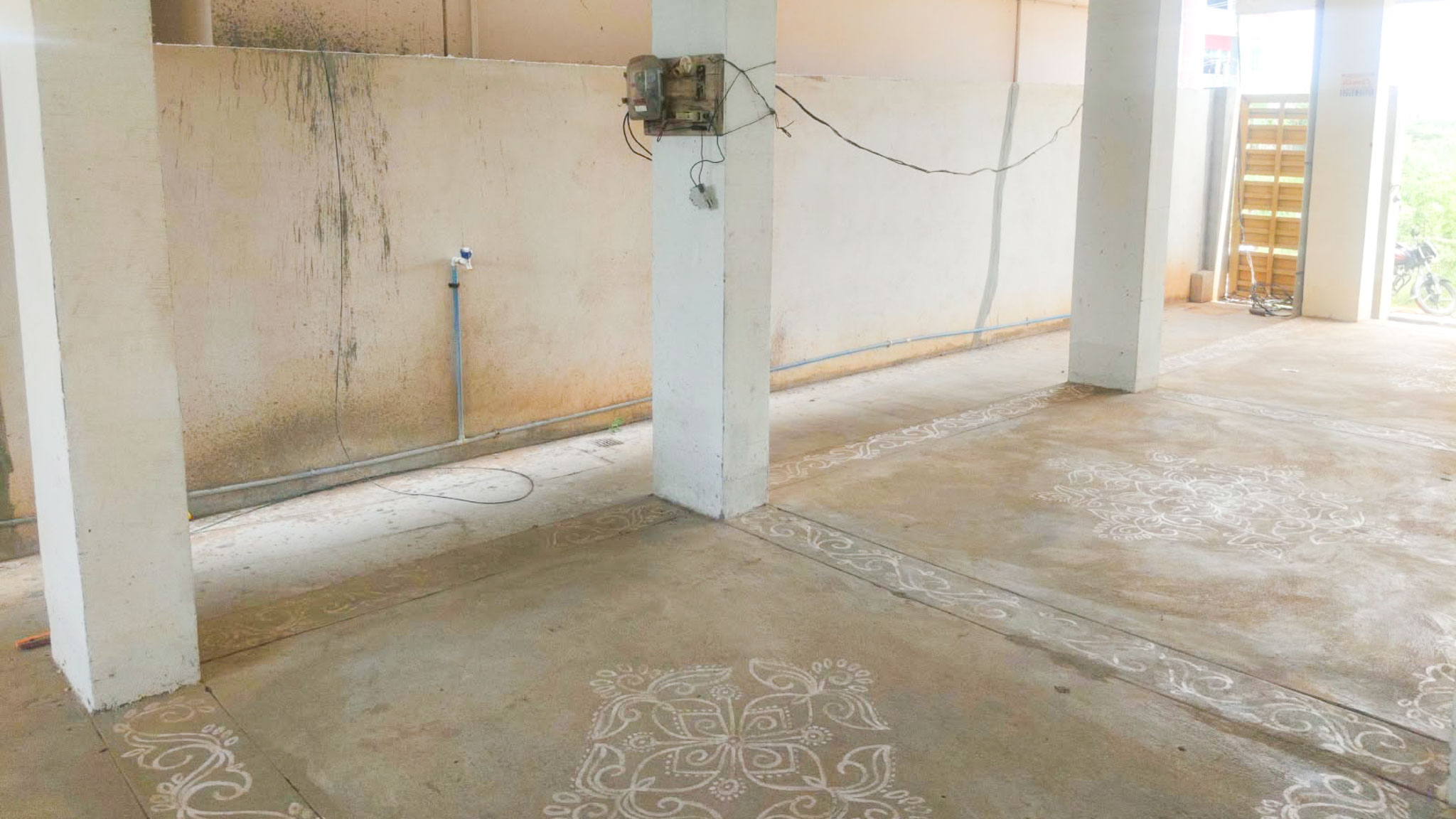 3 BHK Flat for sale in SRINIVASAM-II, Lunani Nagar, Thangellamudi Eluru — photo 1