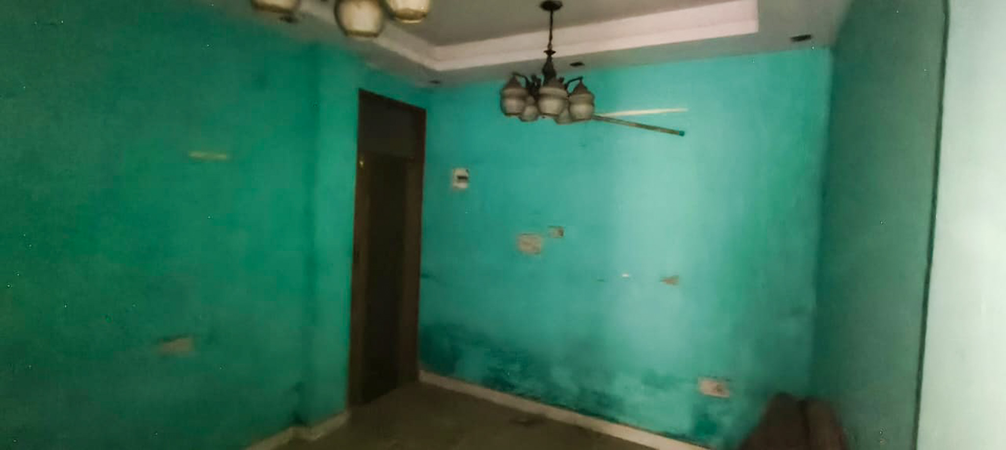 400 square feet Flat for sale in New Delhi — photo 8