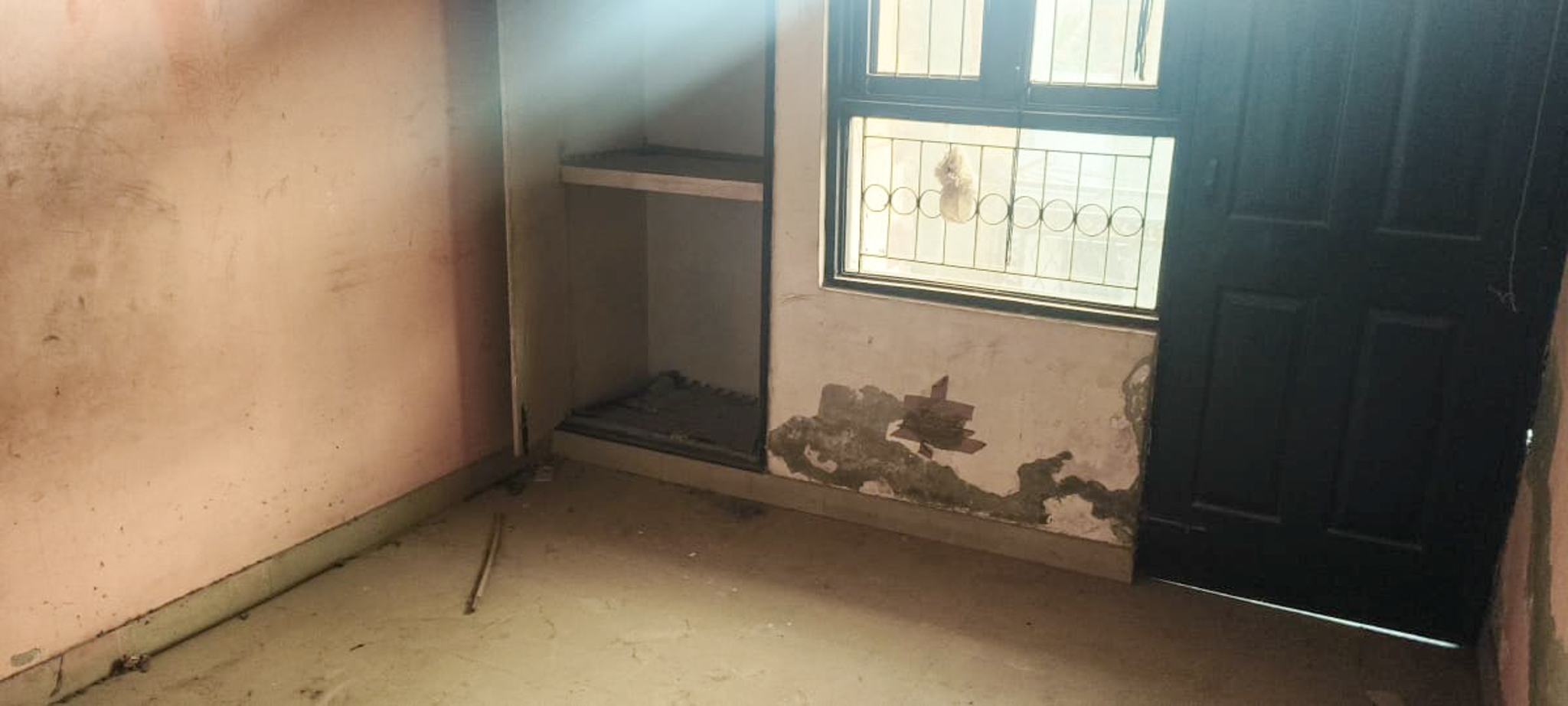 400 square feet Flat for sale in Ghaziabad — photo 6