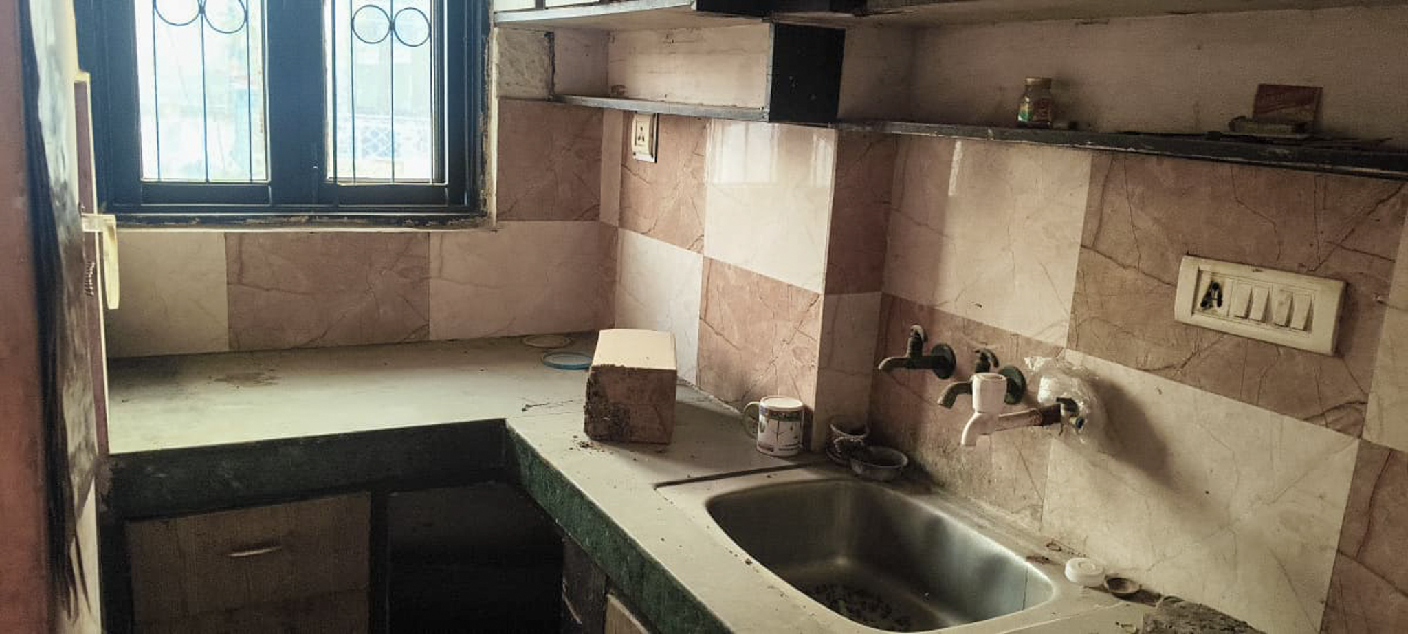 400 square feet Flat for sale in Ghaziabad — photo 18