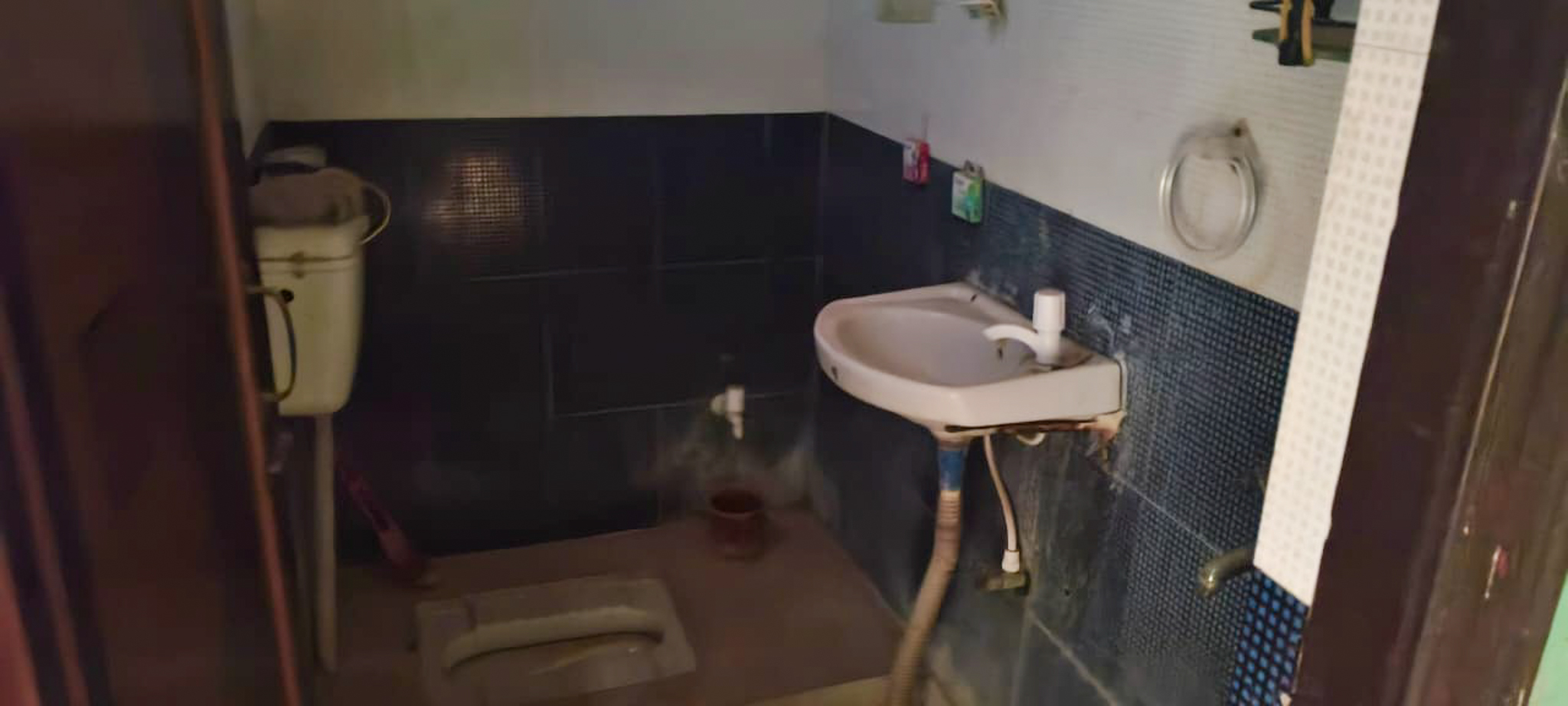 400 square feet Flat for sale in Ghaziabad — photo 20