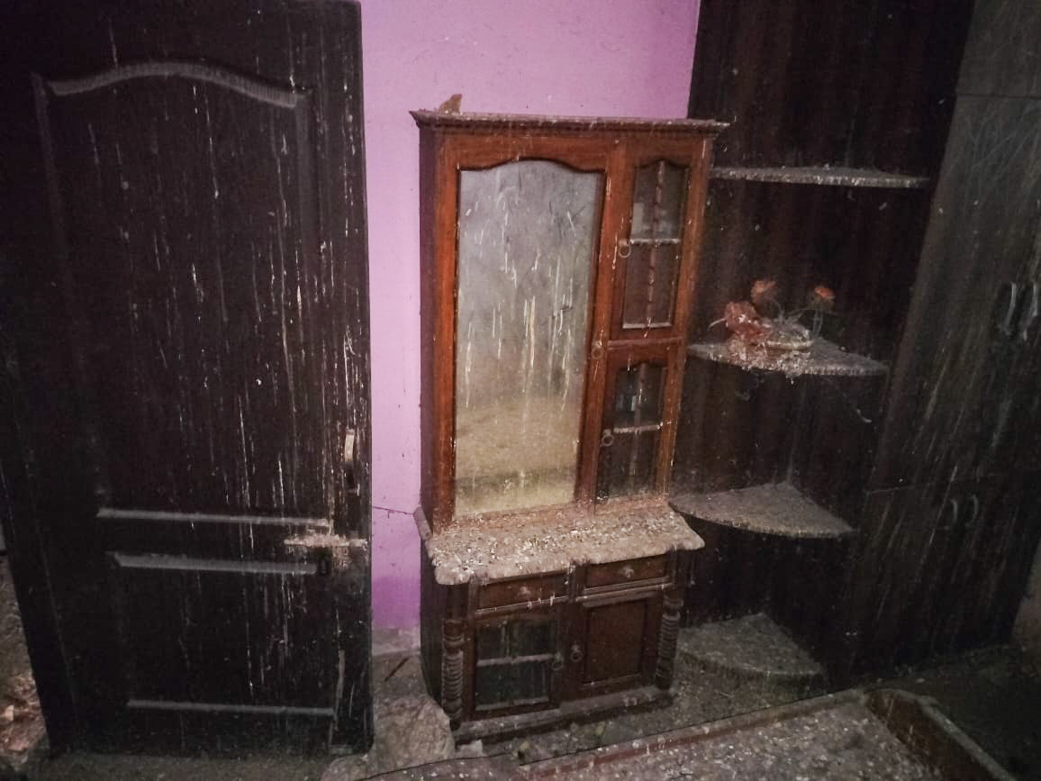 549 square feet Flat for sale in New Delhi — photo 8