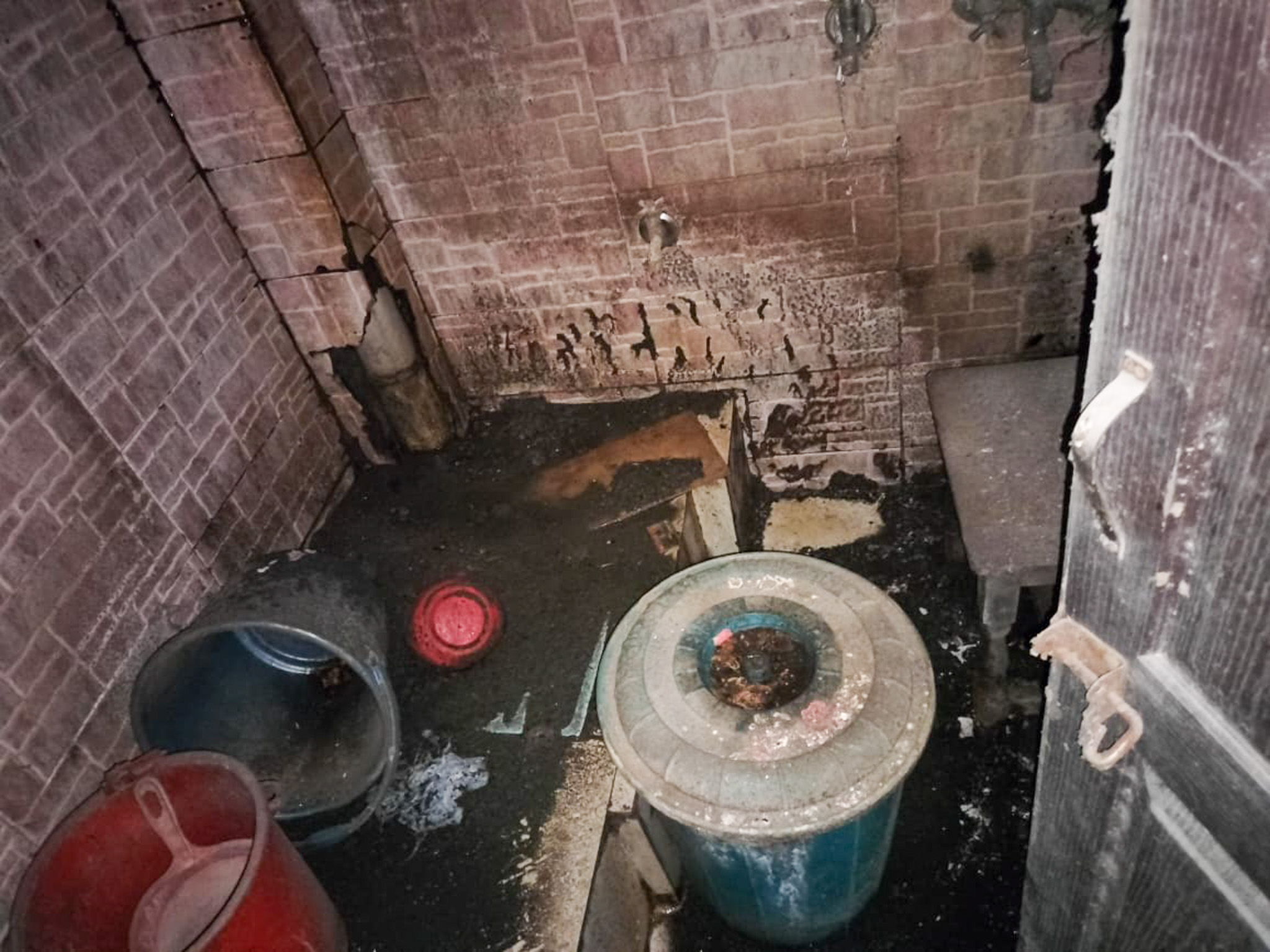 549 square feet Flat for sale in New Delhi — photo 11