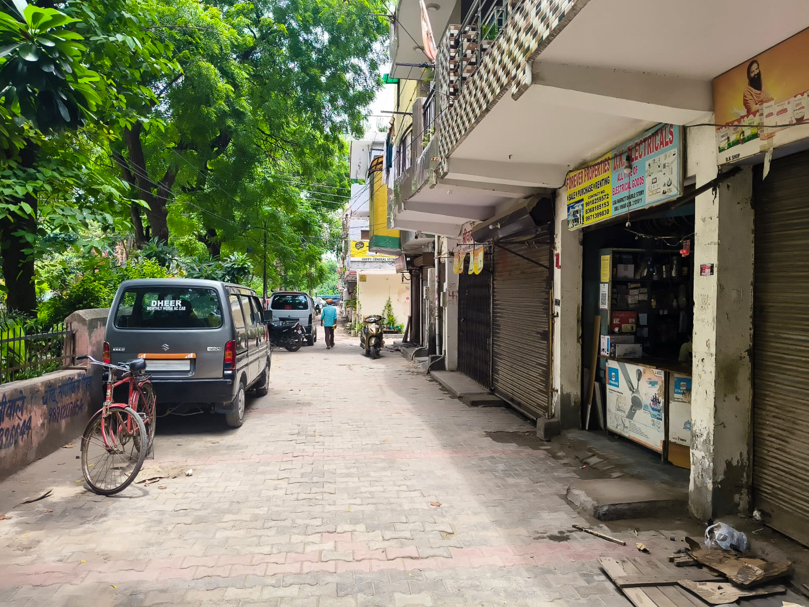 12.34 square meter Shops for sale in Ghaziabad — photo 1