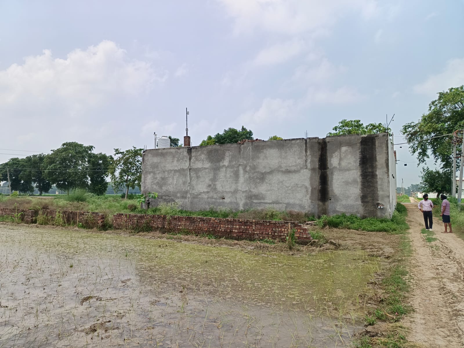 302.05 square yard Plot for sale in BHUTWIND Tarn Taran — photo 2