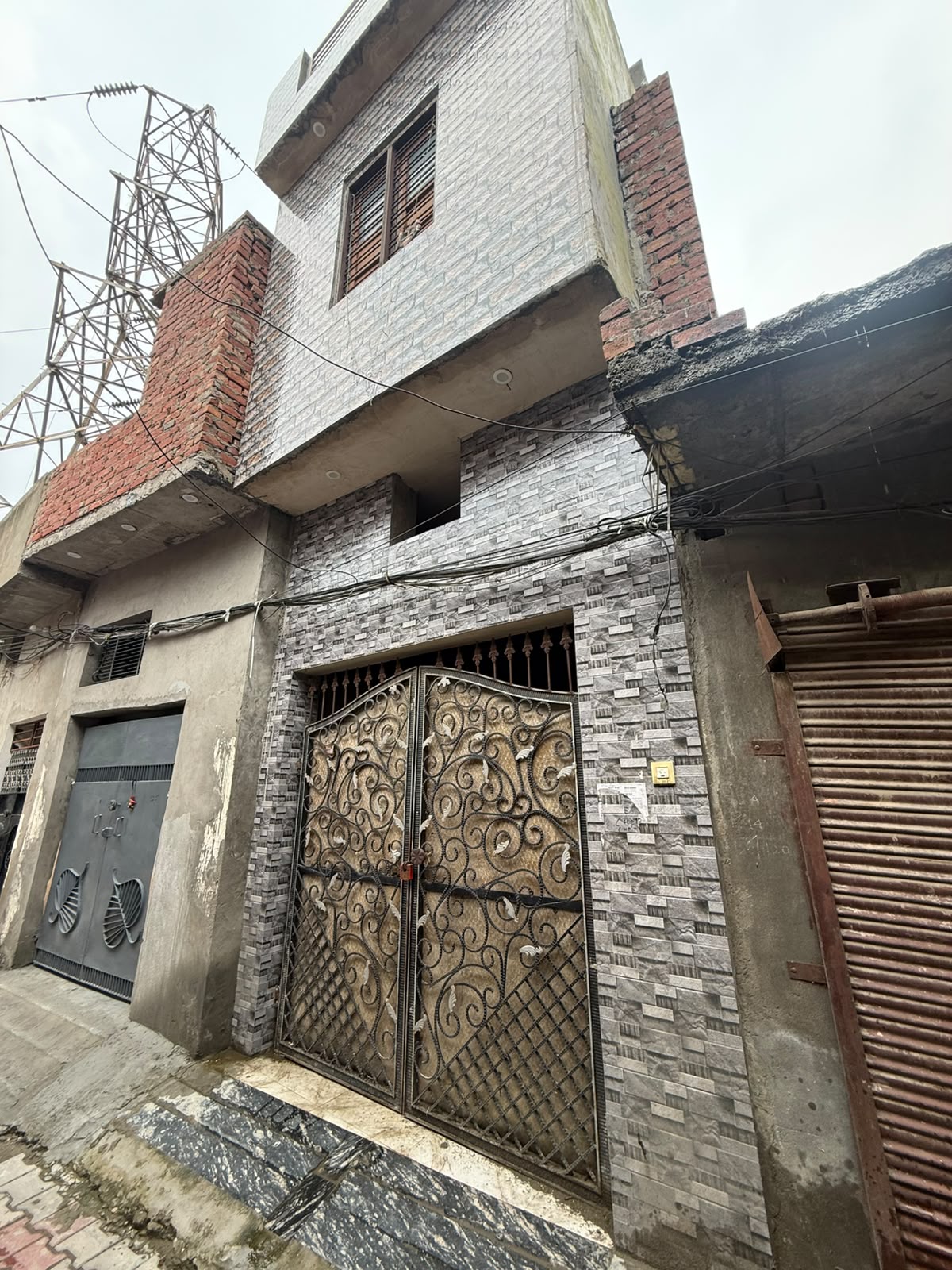 1050 square feet Individual House for sale in AMRITSAR Amritsar — photo 1