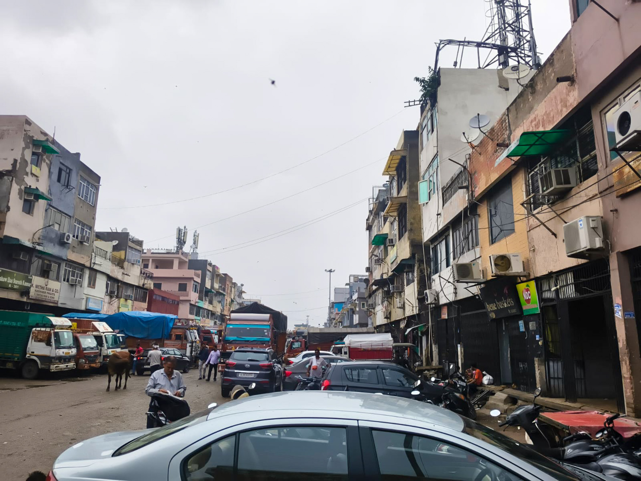 Shops for sale in New Delhi — photo 1