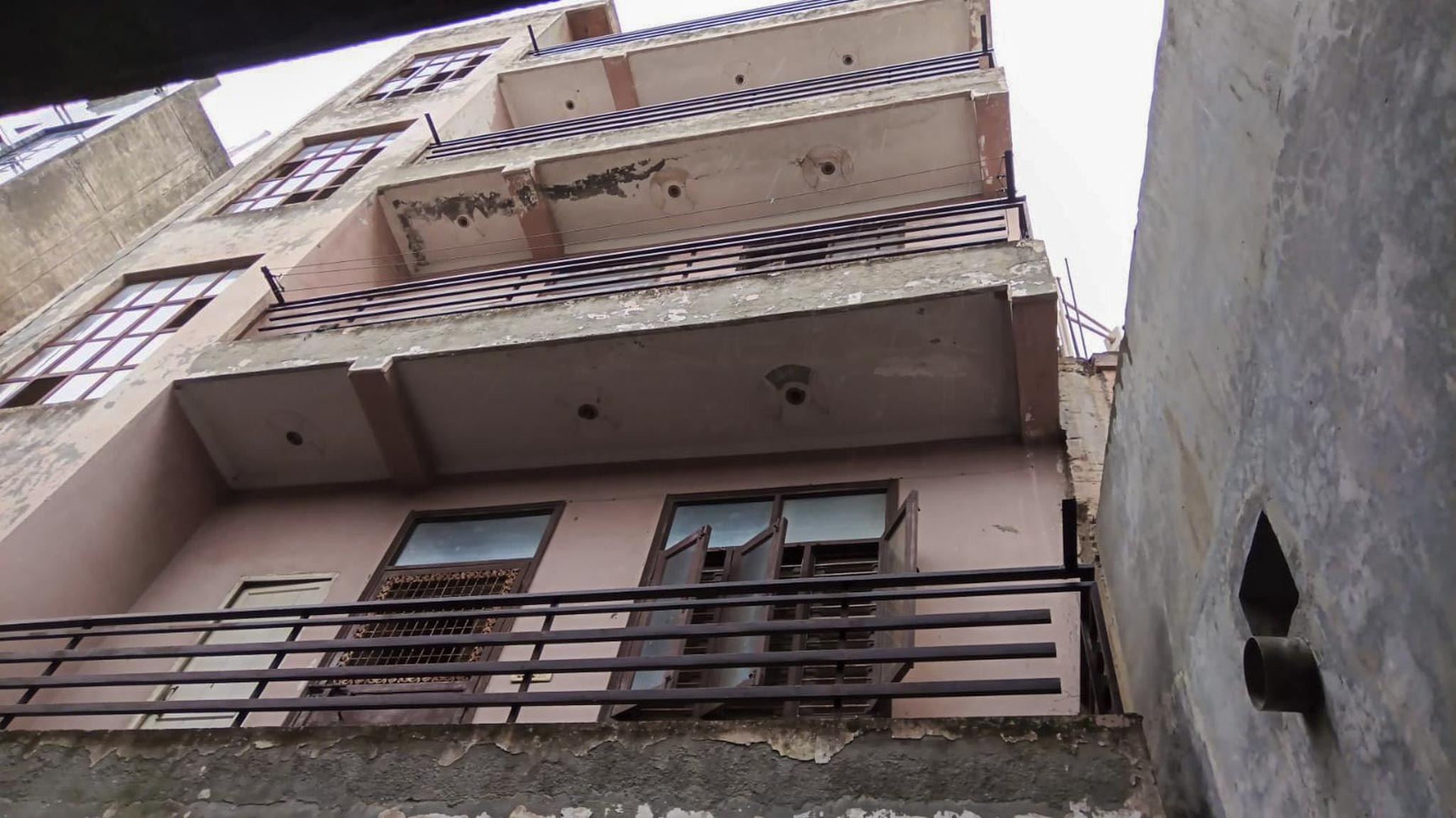 60 square meter Flat for sale in Dasna — photo 4