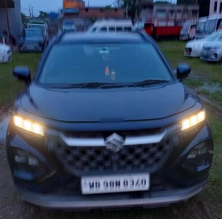 2024 Maruti Suzuki Fronx Delta Compact SUV 11833 km 2 years for sale in BENGAL PARKING Usthi — photo 4