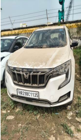 2023 Mahindra XUV700 AX5 SUV 10000 km 2 years for sale in SHRIRAM AUTOMALL FARIDABAD Faridabad — photo 3