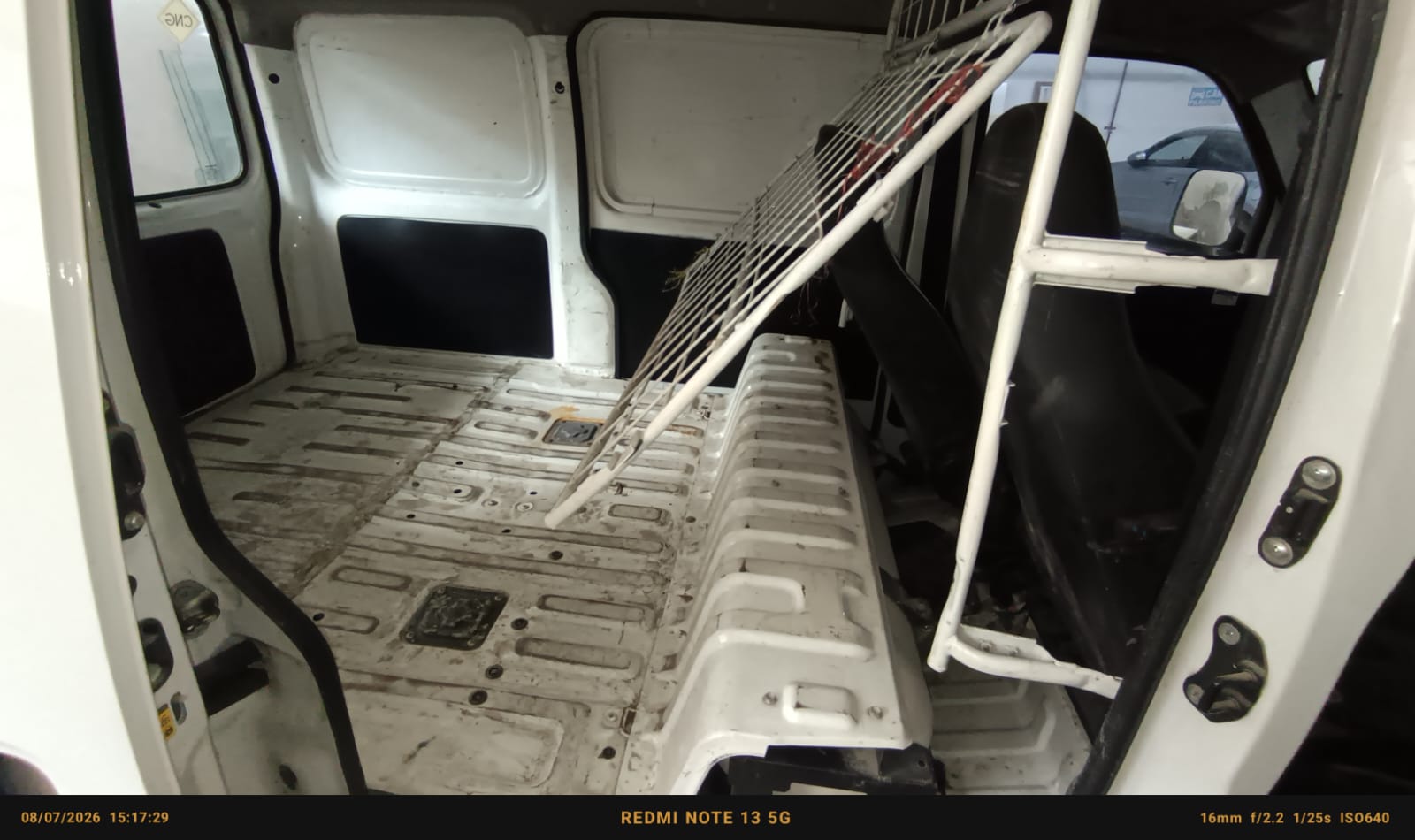 2022 Tata Winger Cargo 3200WB Van 80517 km 4 years for sale in CANARA BANK REGIONAL OFFICE DEHRADUN Dehradun — photo 7