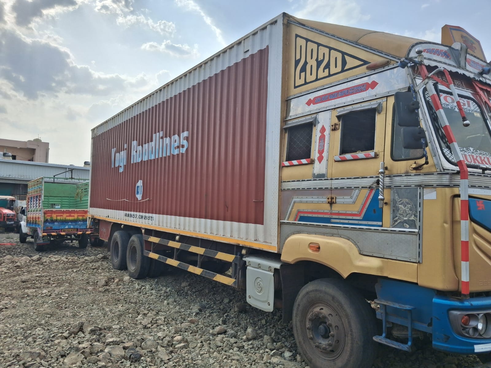 Commercial Vehicle for sale in Chankapur Chicholi — photo 5
