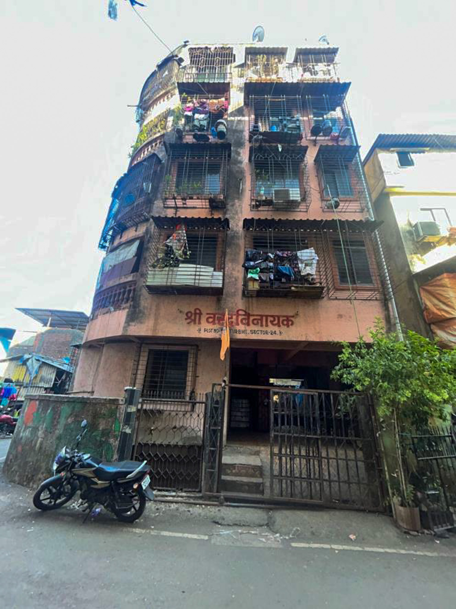 1 BHK Flat for sale in Shree Varad Vinayak, Turbhe Navi Mumbai — photo 2