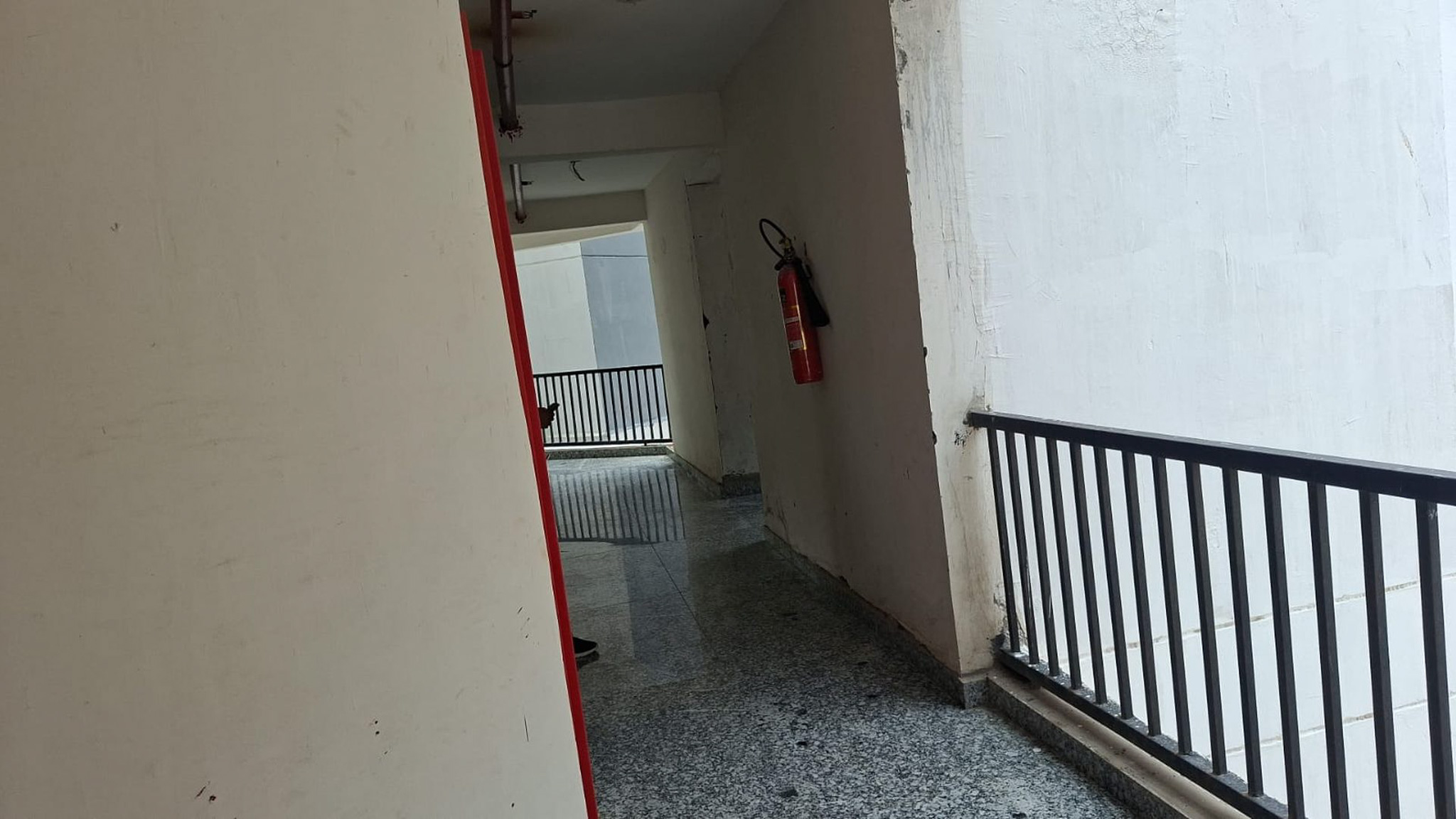 1165 square feet Flat for sale in  GH-09-A, Tech zone-IV, Greater Noida(west), Uttar Pradesh Greater Noida — photo 5