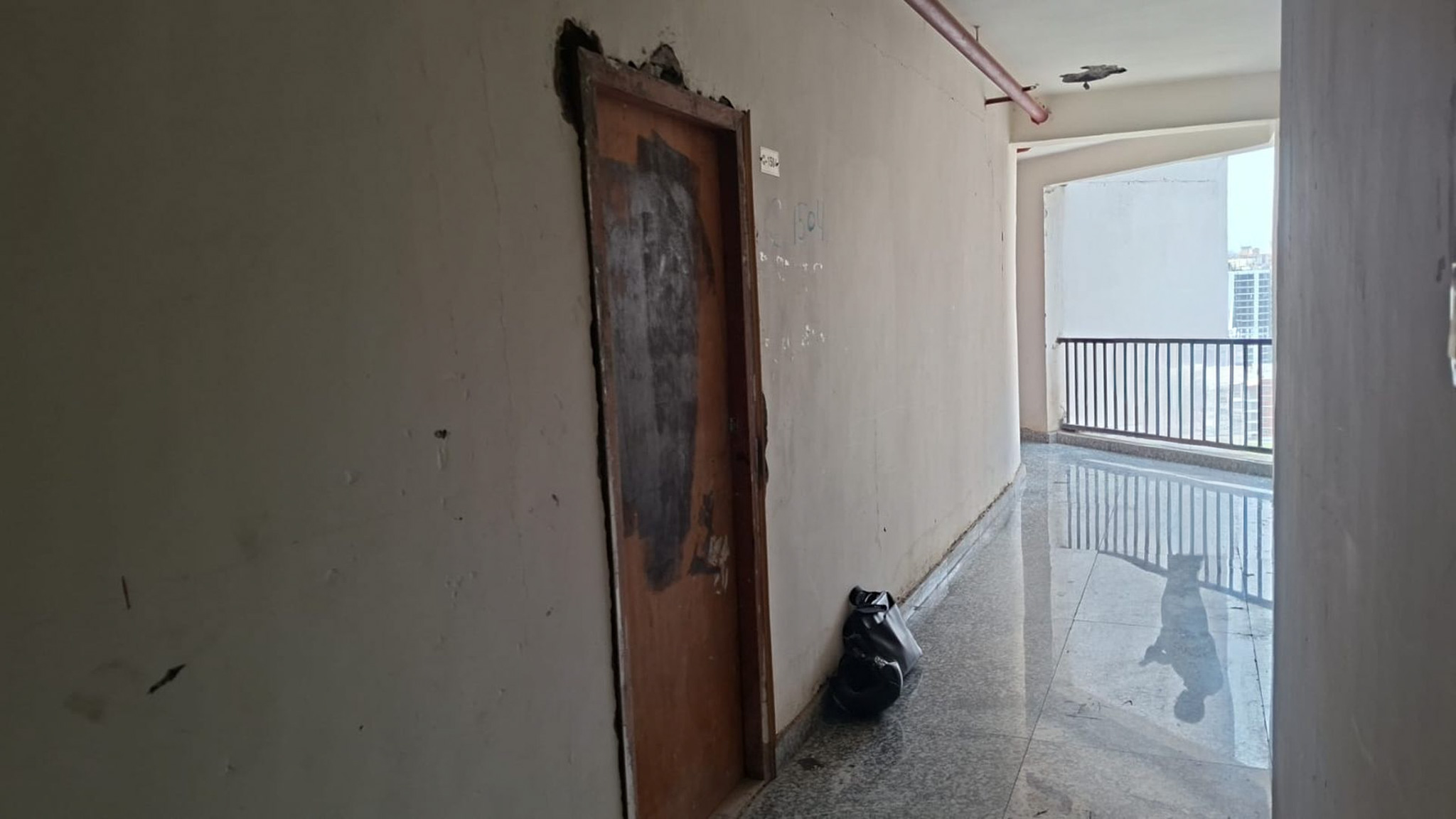 1165 square feet Flat for sale in  GH-09-A, Tech zone-IV, Greater Noida(west), Uttar Pradesh Greater Noida — photo 4
