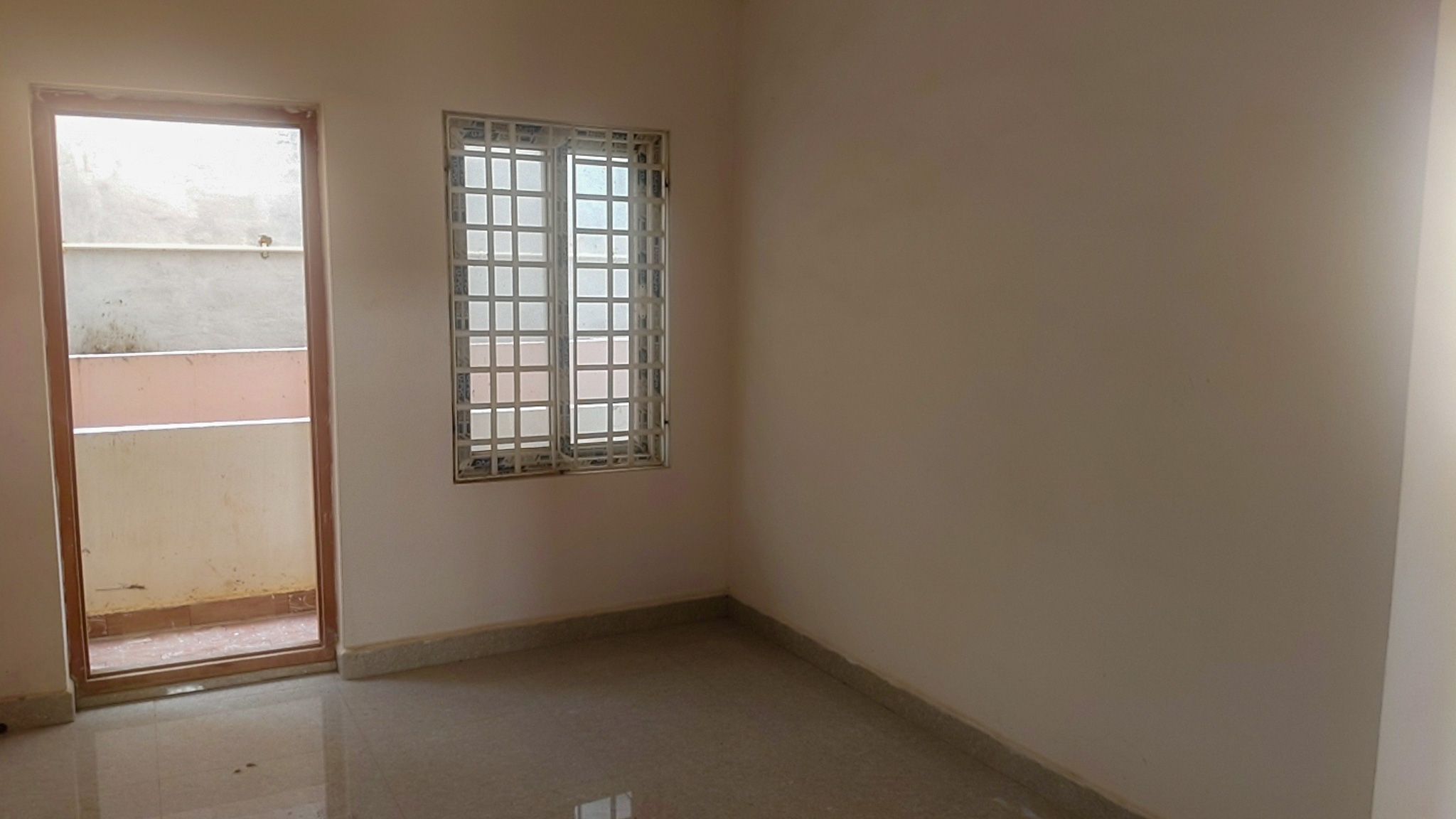 220 square yard Individual House for sale in Namburi Srinivas Hemanth Kumar, THANGELLAMUDI Eluru — photo 4