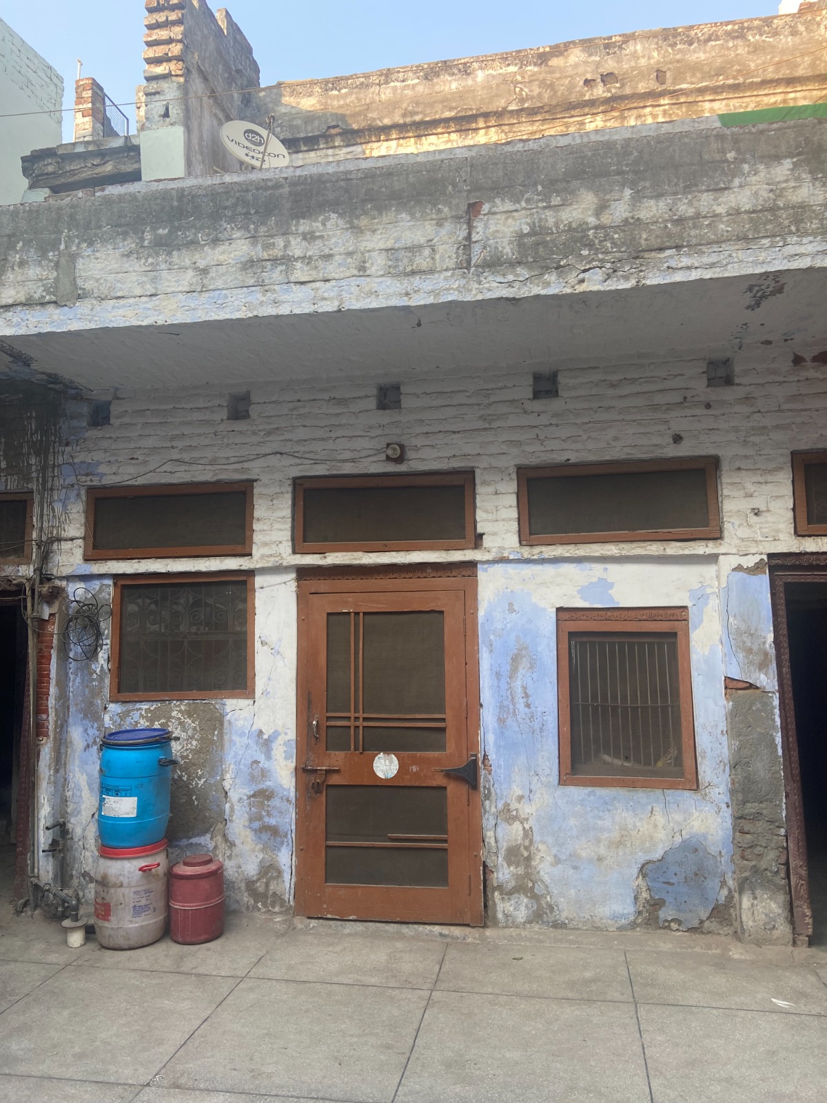 48 square yard Individual House for sale in Near Laxmi Narian Mandir, Honiyan street, Pansari Bazaar Buria — photo 2