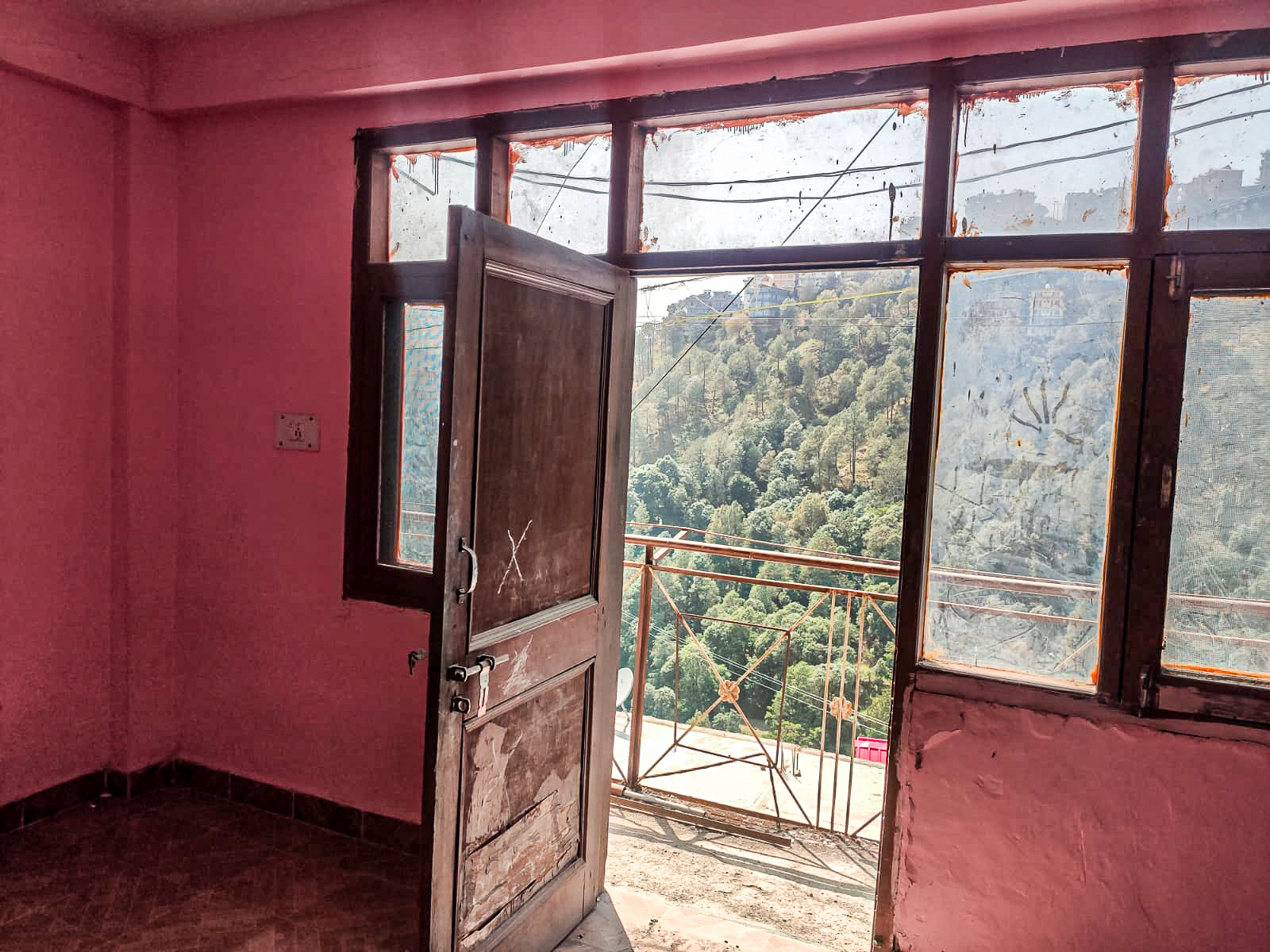 Flat for sale in VIKASNAGAR Shimla — photo 1