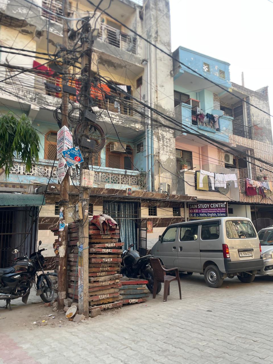 699.88 square feet Flat for sale in ghaziabad Ghaziabad — photo 2