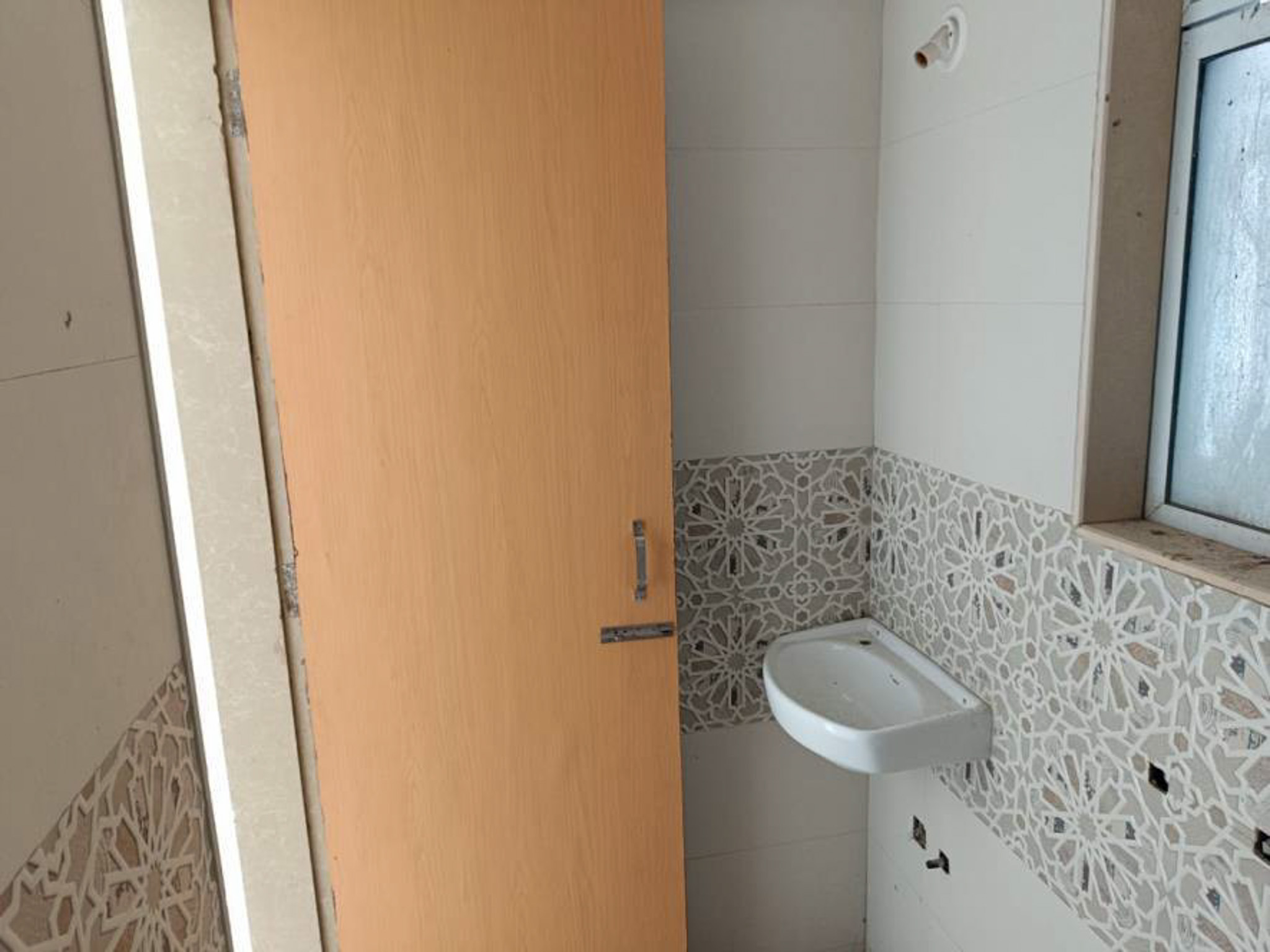 385 square feet Flat for sale in Ghodbunder Mira Bhayandar — photo 7