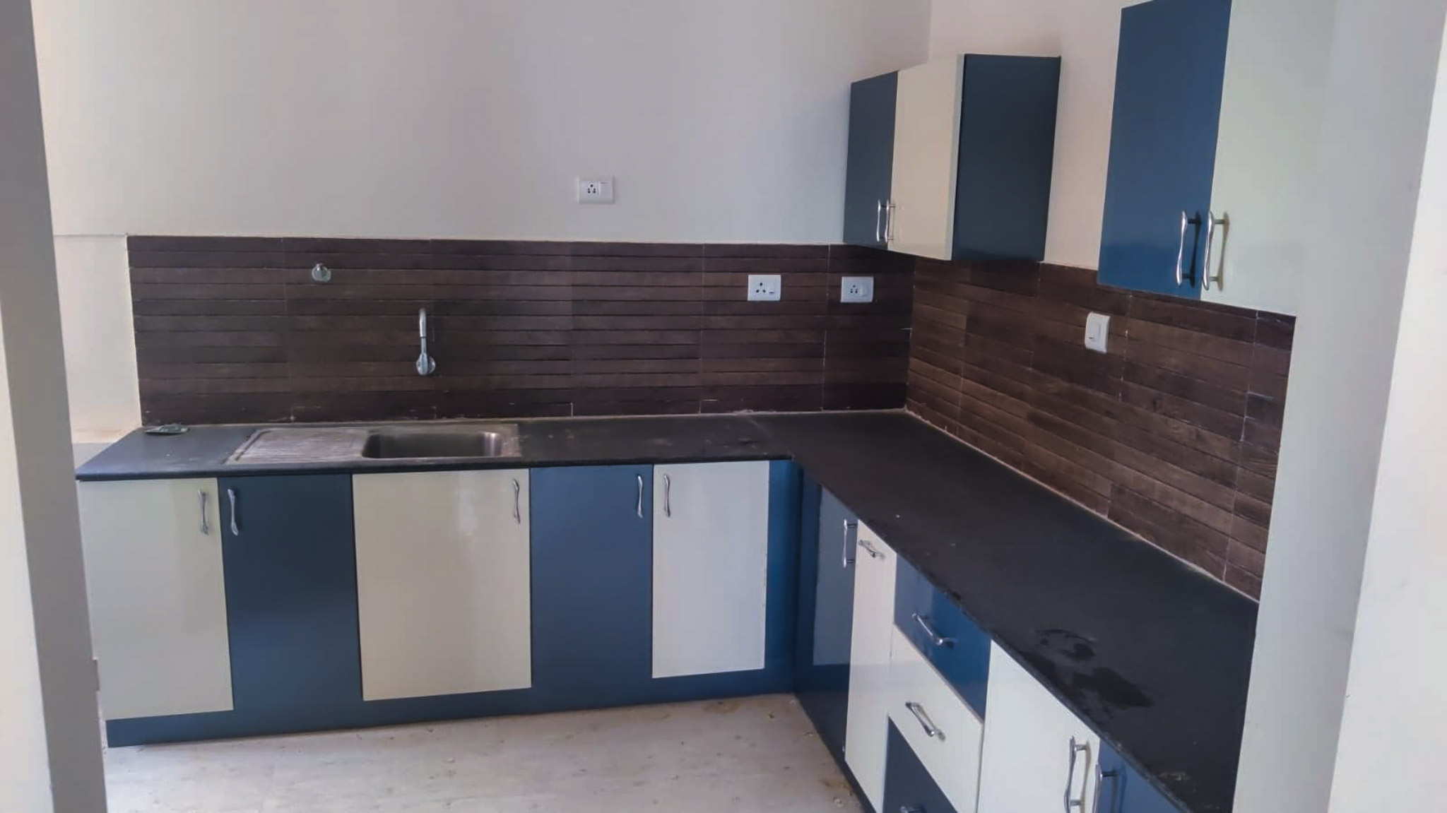 898.69 square feet Flat for sale in ZUARI GARDEN CITY, Srirangapatna Srirangapatna — photo 1