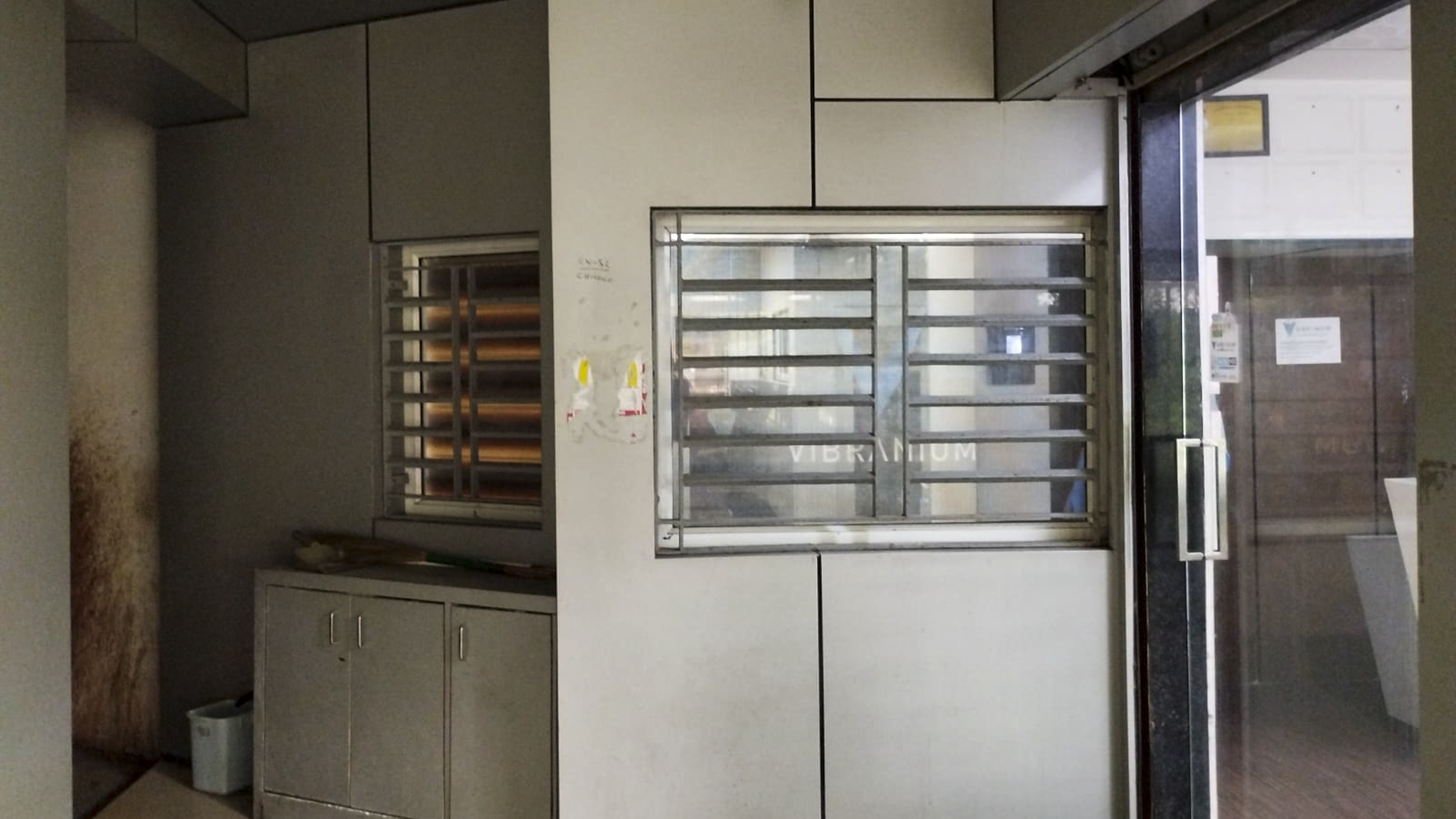 656 square feet Flat for sale in Ahmedabad — photo 8