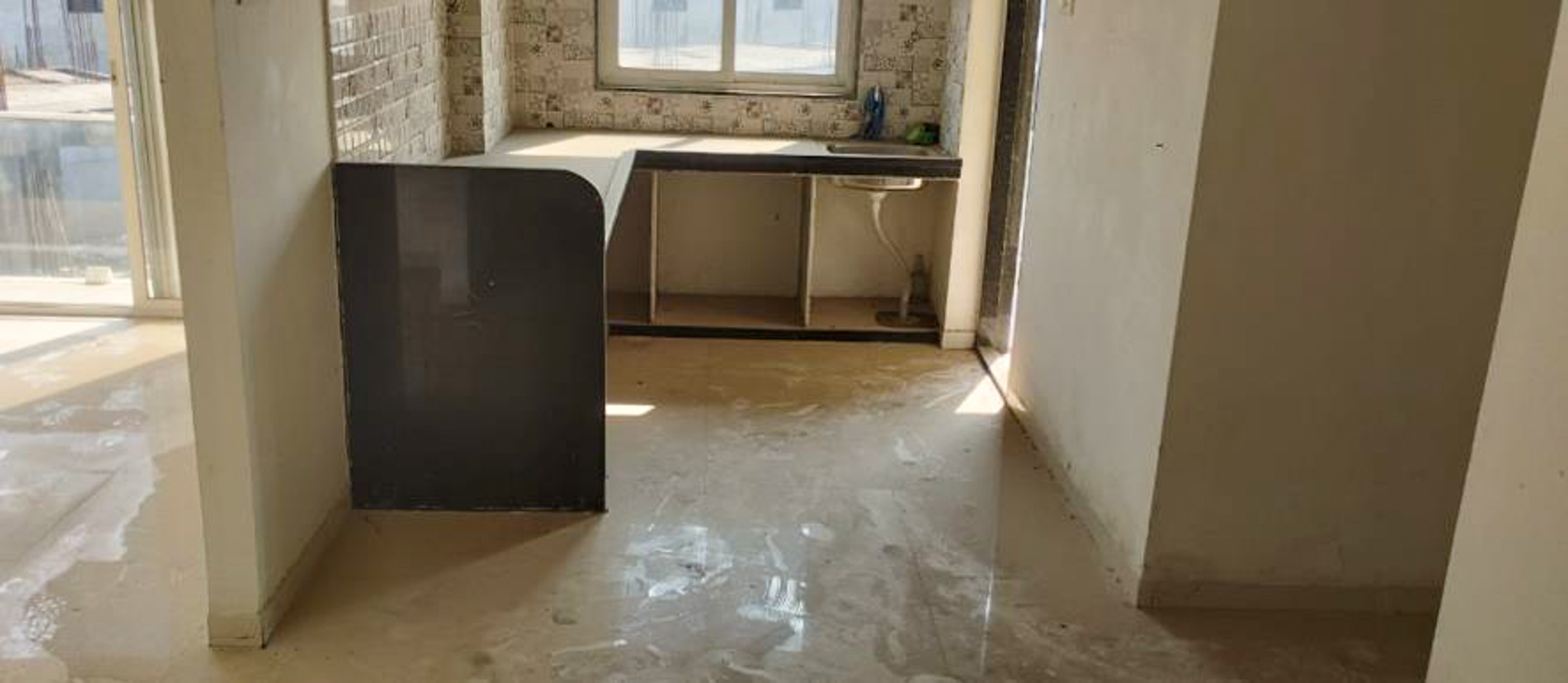 Flat for sale in Valsad — photo 3