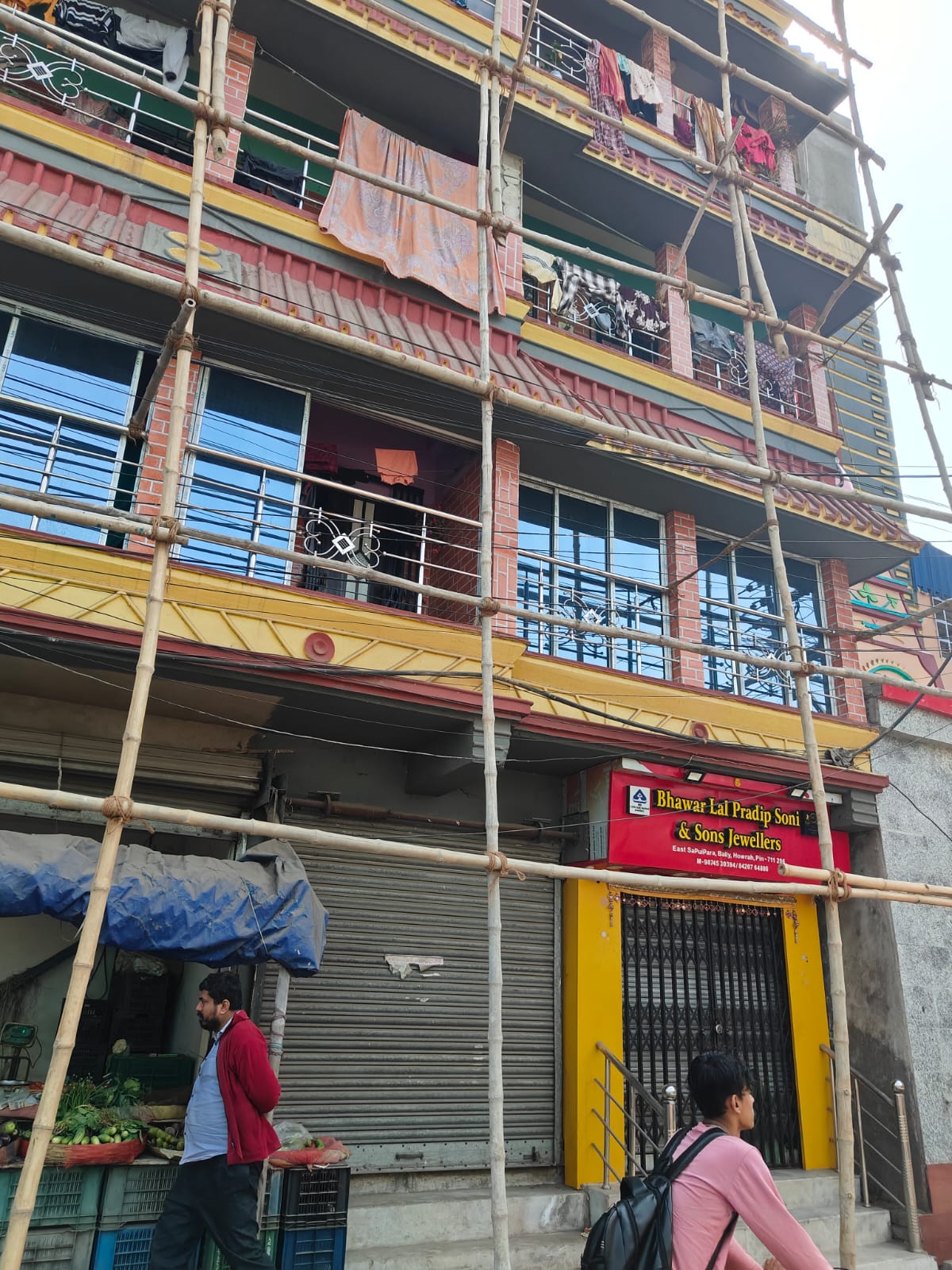 Flat for sale in Bally — photo 1