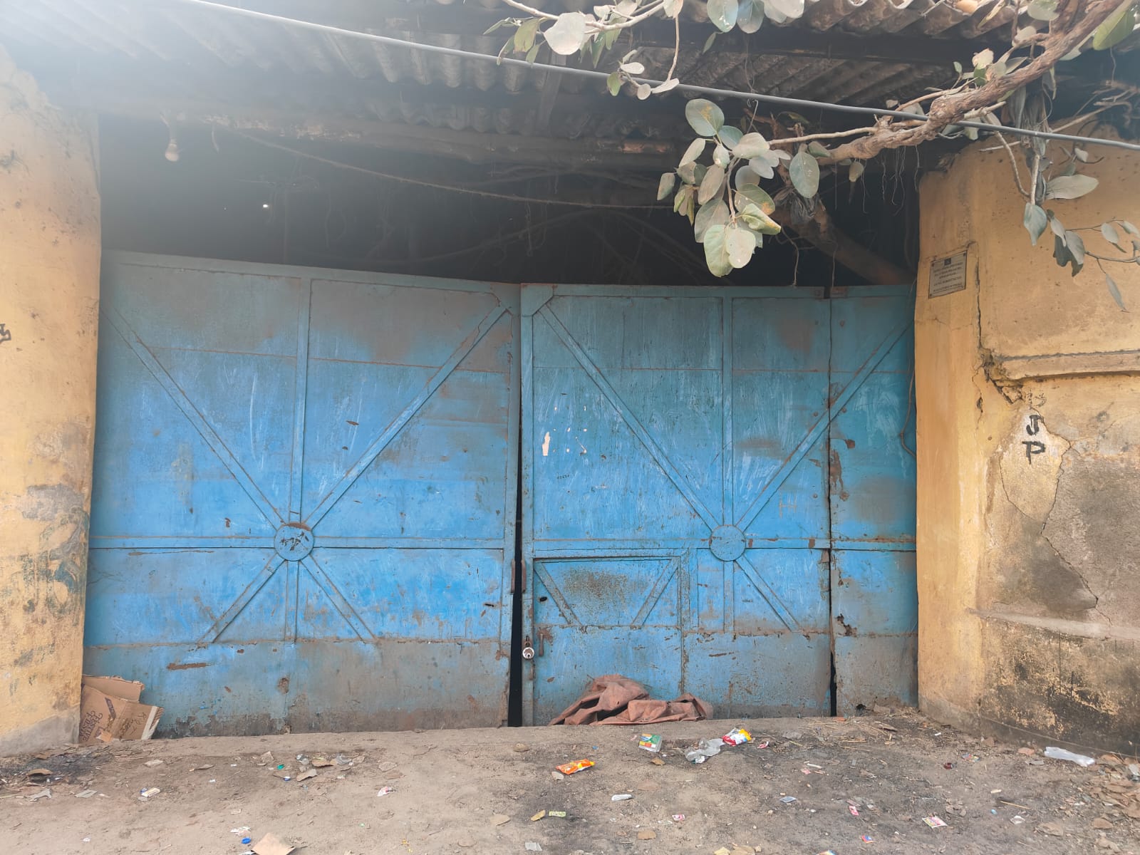 Industrial Plot with Factory Building for sale in Chakapara — photo 1