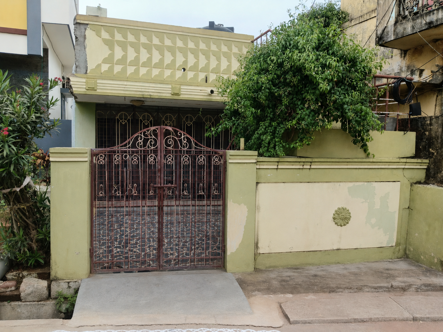 148 square yard Individual House for sale in KAVALI Kavali — photo 1