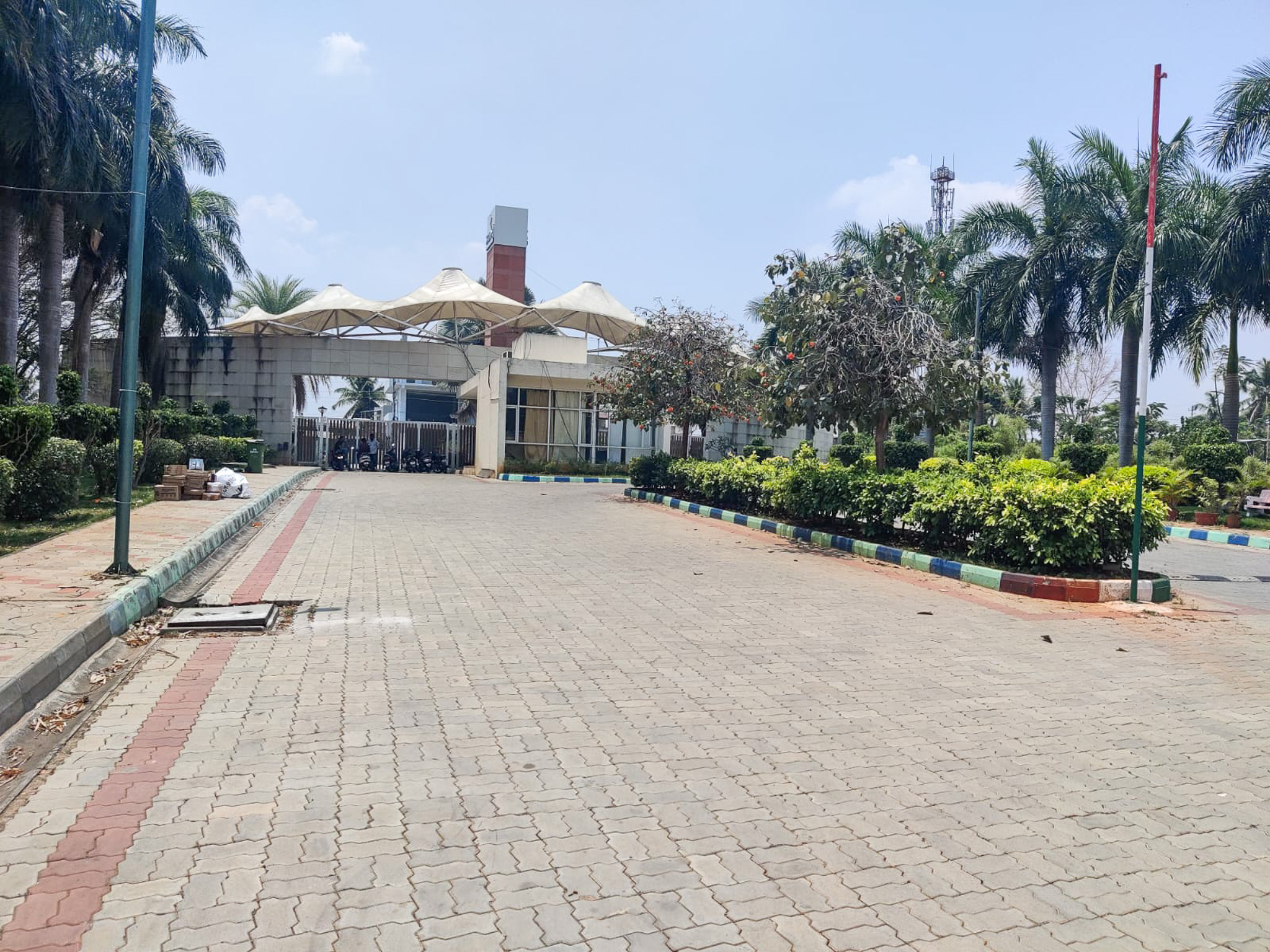 910.85 square feet Flat for sale in ZUARI GARDEN CITY, Srirangapatna Srirangapatna — photo 6
