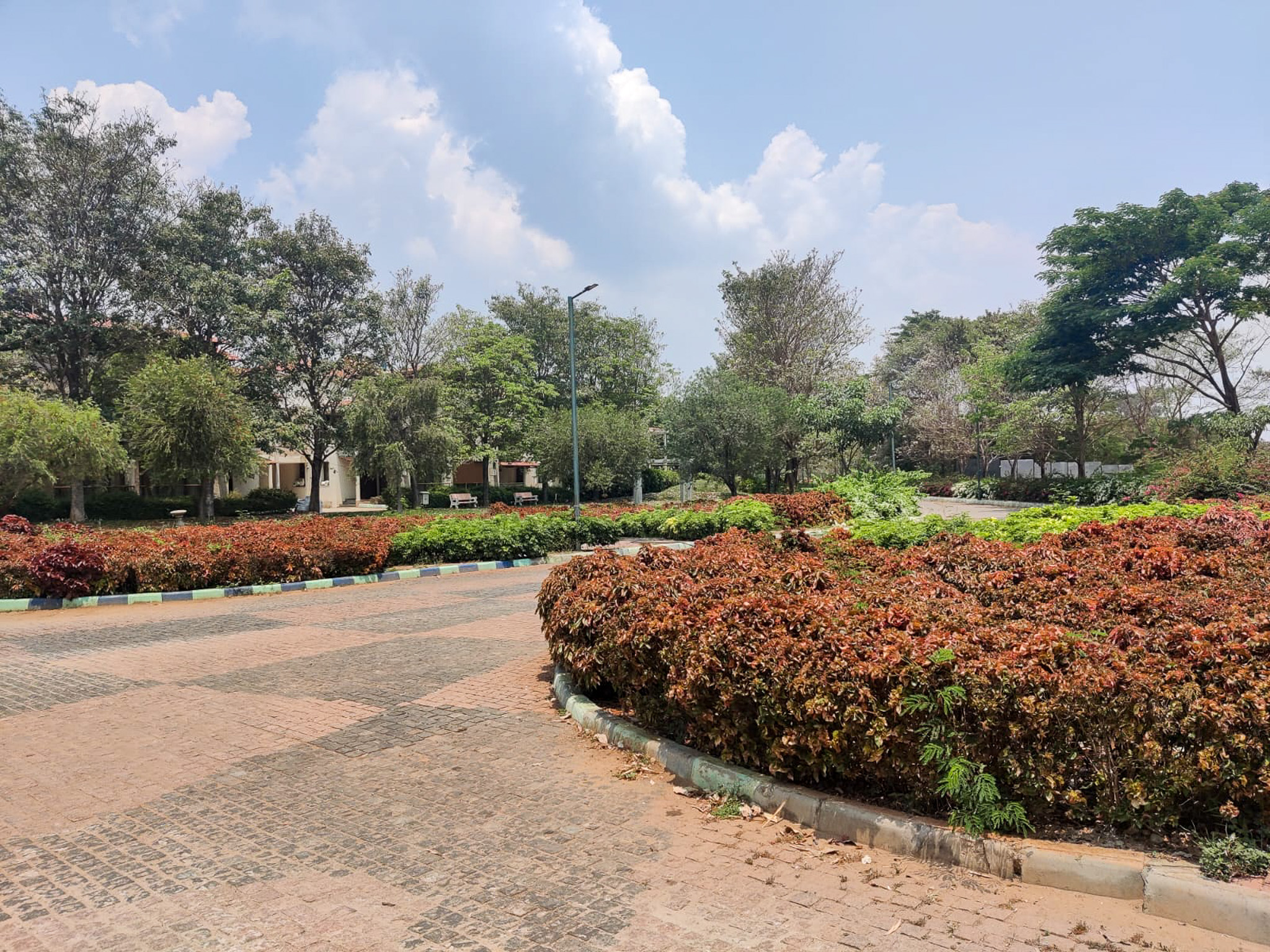 910.85 square feet Flat for sale in ZUARI GARDEN CITY, Srirangapatna Srirangapatna — photo 9