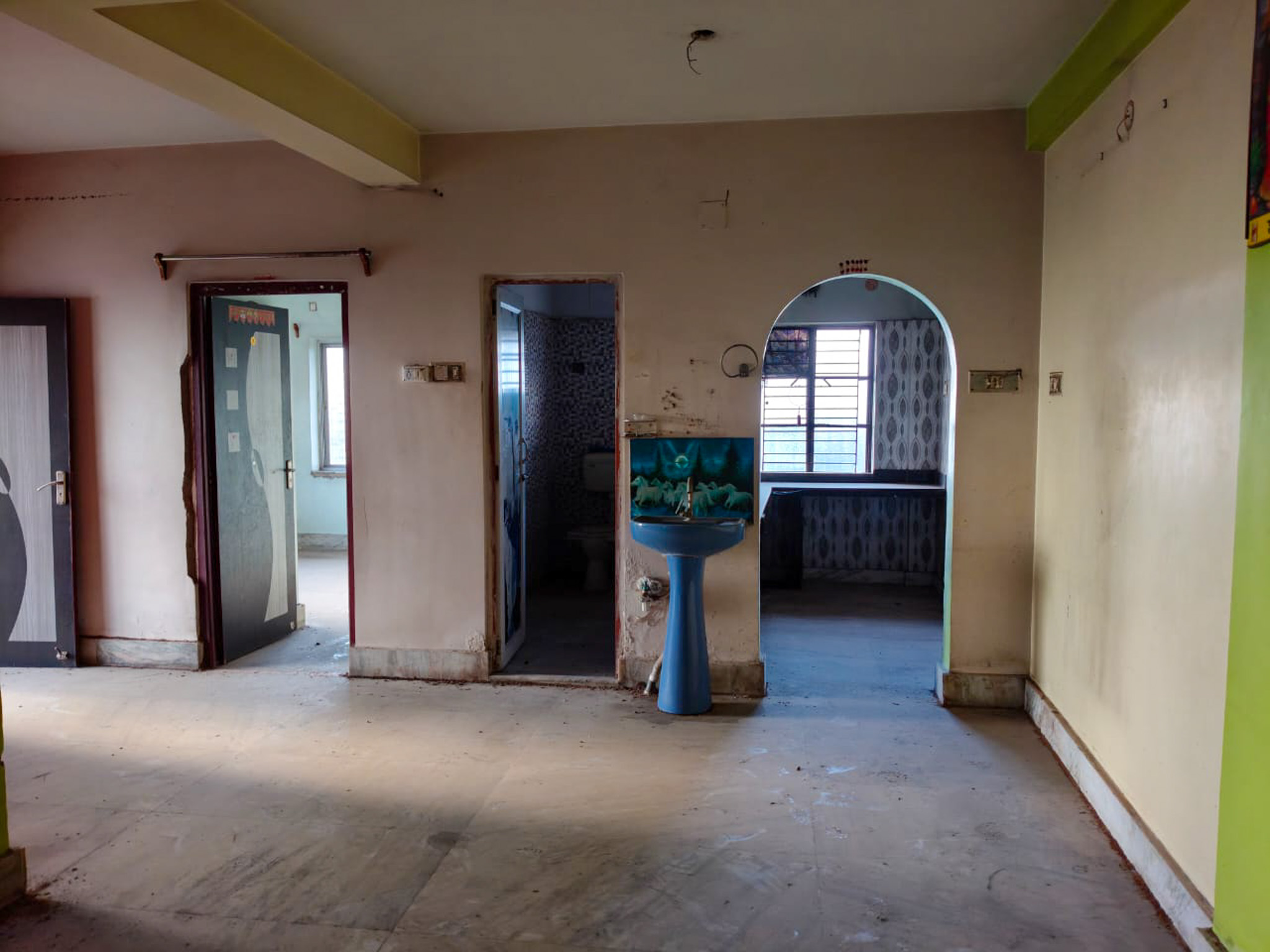 Flat for sale in Kolkata — photo 2
