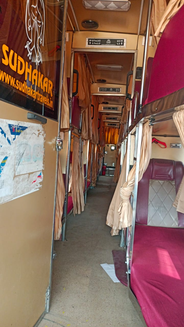 2023 Eicher 6016 R LPO Bus Chassis Bus 294351 km 3 years for sale in RAYALASEEMA RECOVERY AGENCY PARKING YARD Ananthapuramu — photo 4