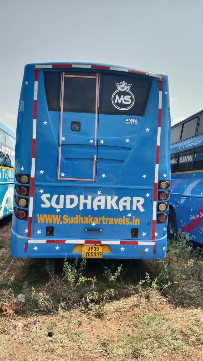 2023 Eicher 6016 R LPO Bus Chassis Bus 299518 km 3 years for sale in RAYALASEEMA RECOVERY AGENCY PARKING YARD Ananthapuramu — photo 4